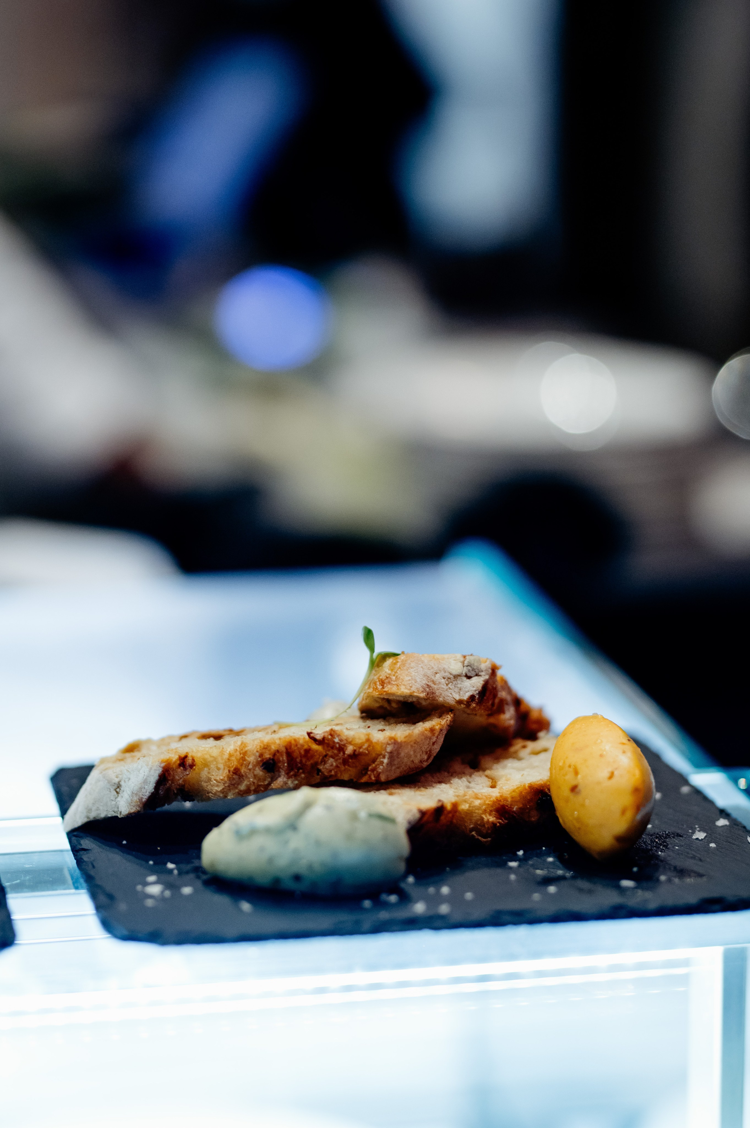 Concert Mihai Mărgineanu. Andrei Samuel – Fotograf București | Evenimente, Studio, Imobiliare, Produs