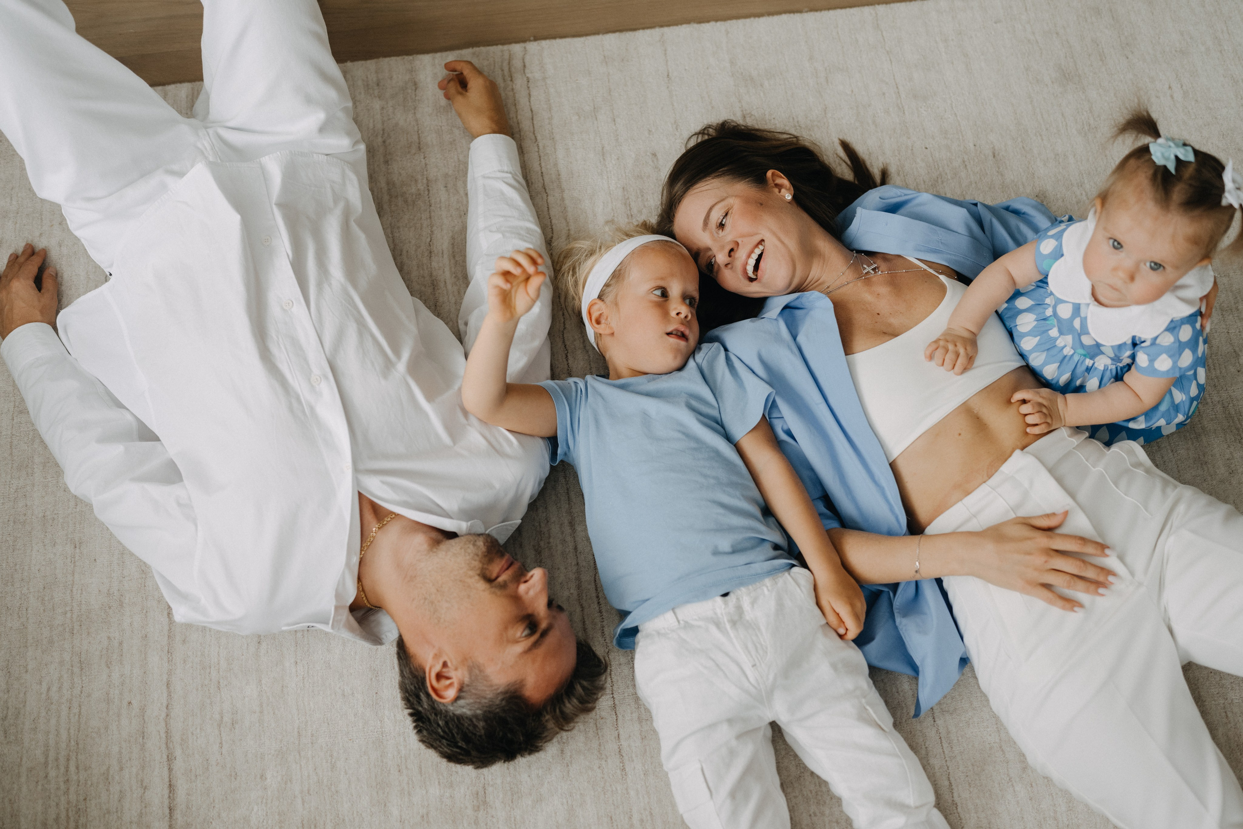 Ameli. Children’s and family photographer Anna Krasovitskaya