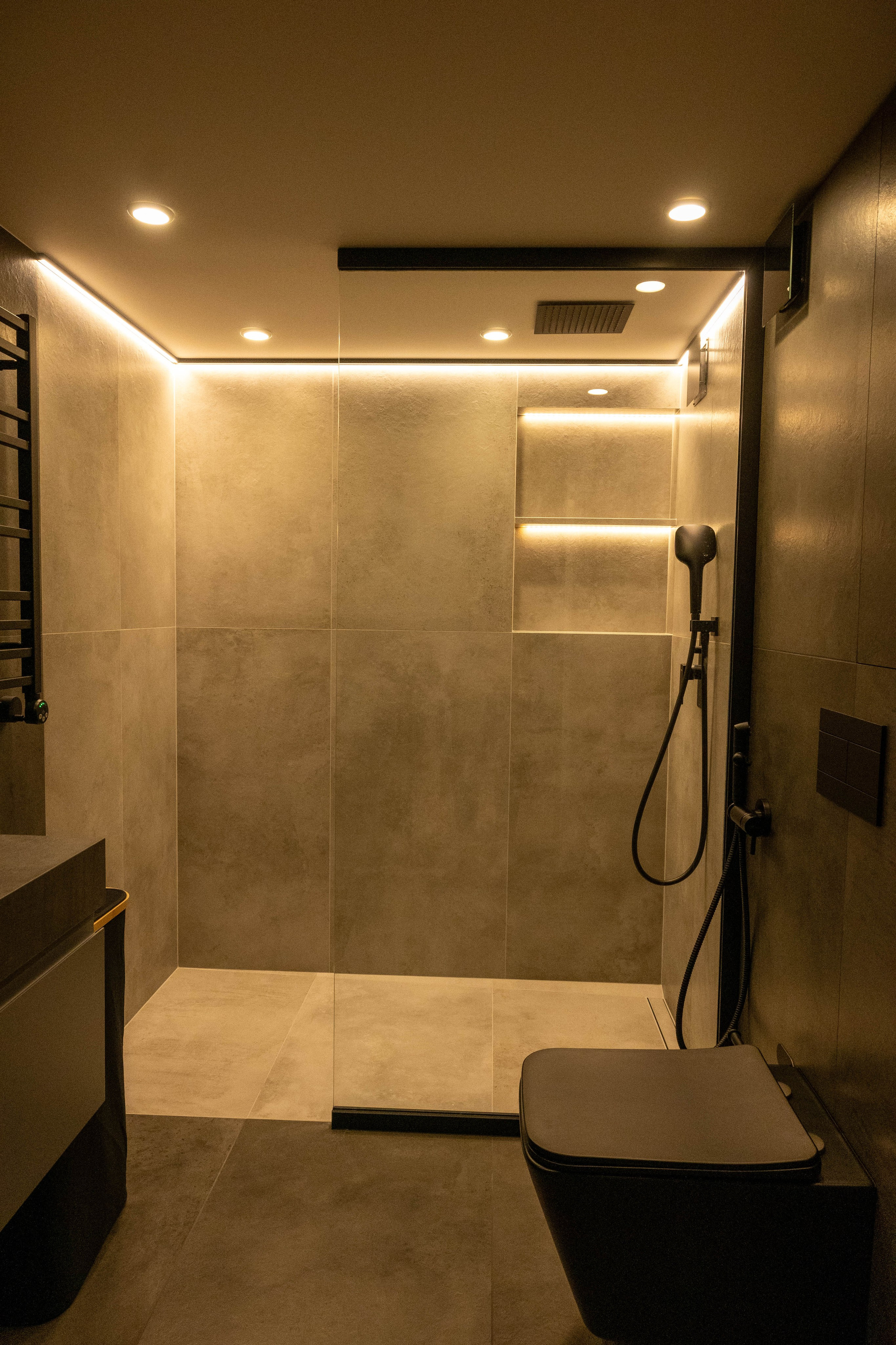 The apartment is on two levels. Fotograf Dmitrii Donets