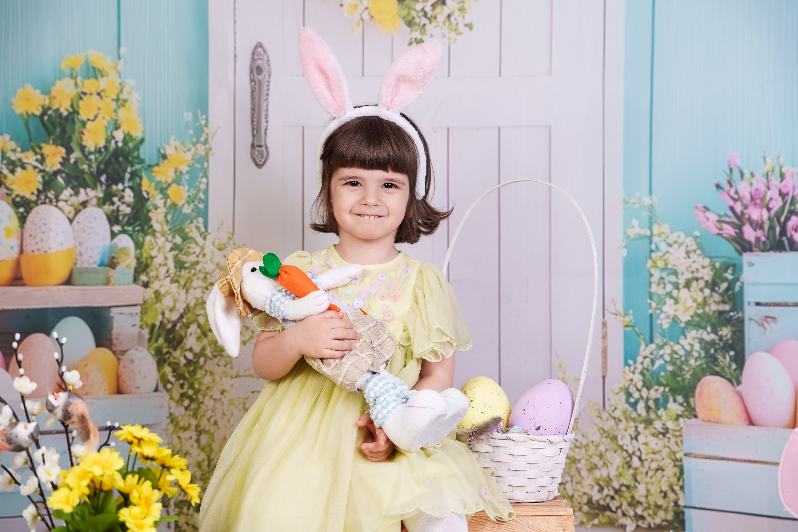 Sedinta foto Paste - Gradinita Miniterra. Liviu Andrei - Fotograf