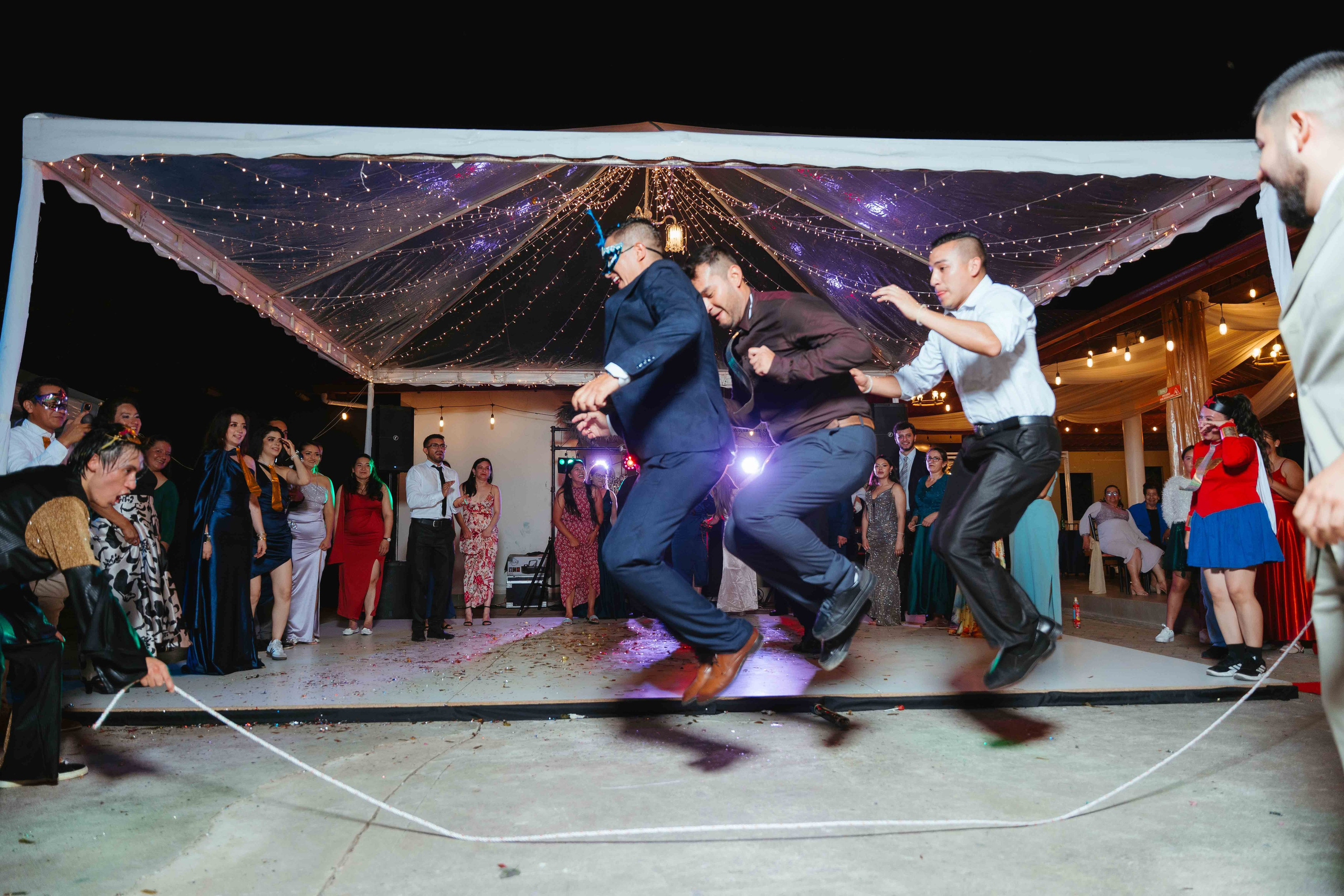 Jennifer y Vladimir. Fotógrafo de bodas en Loja Ecuador | Piero Alvarez PH