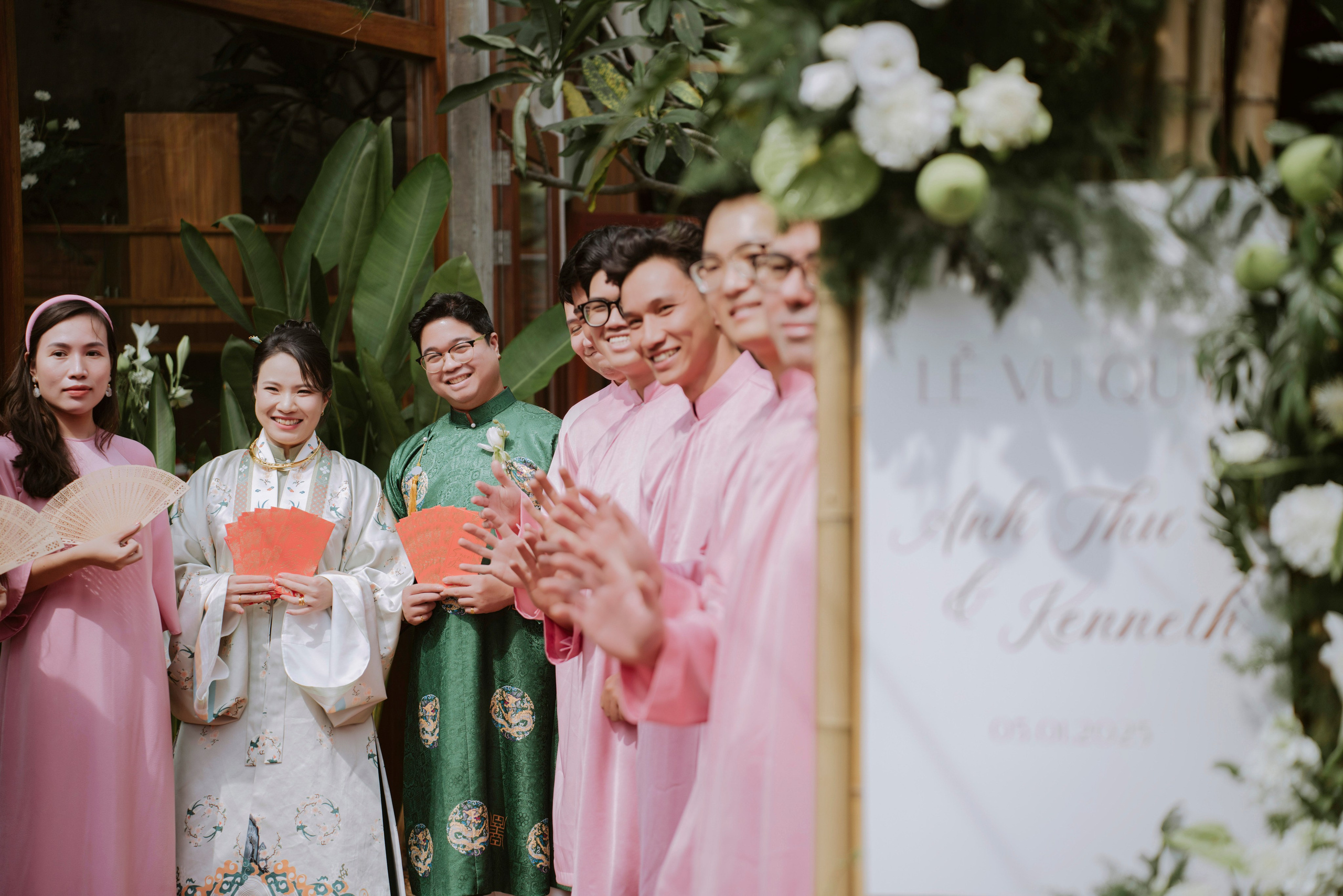 AMI & KEN. WEDDING PHOTOGRAPHER IN VIETNAM