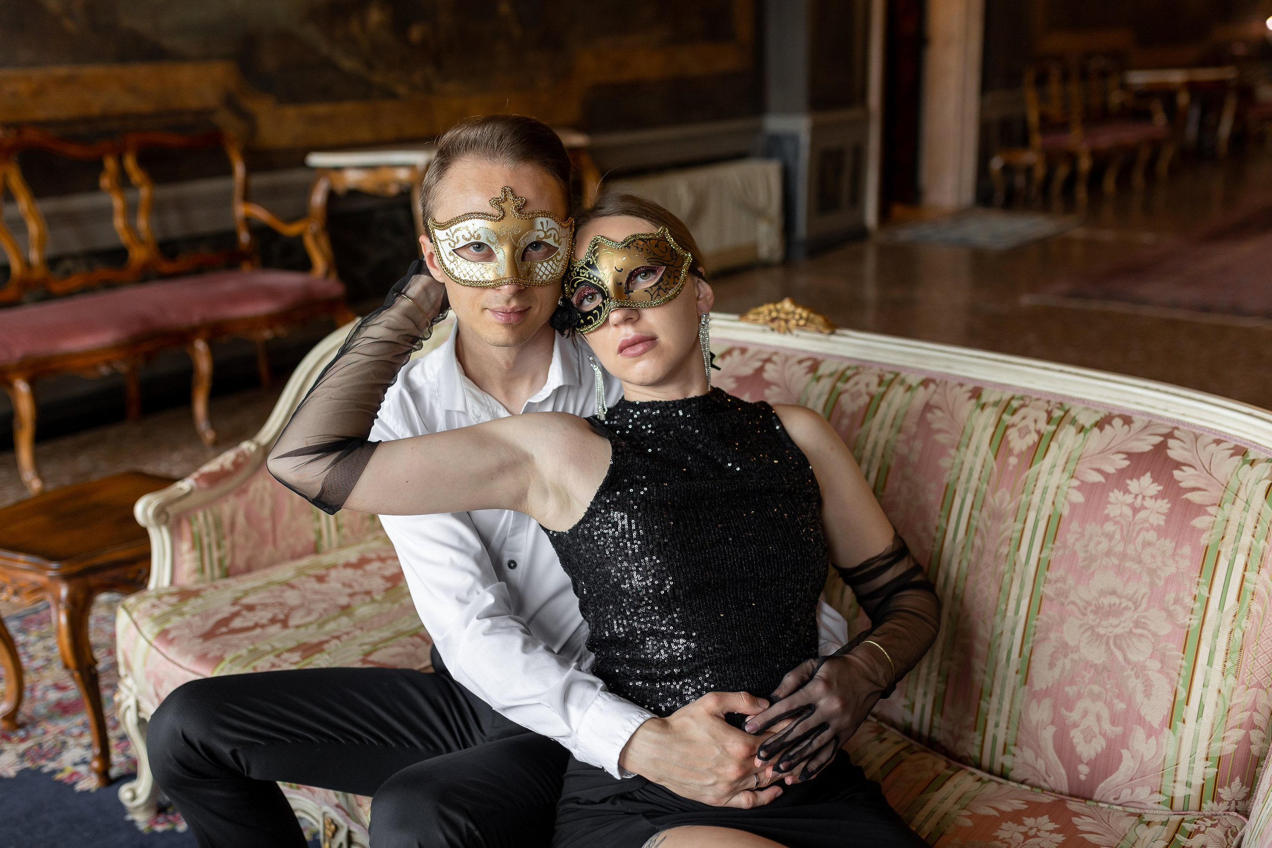 Love story in ancient palace