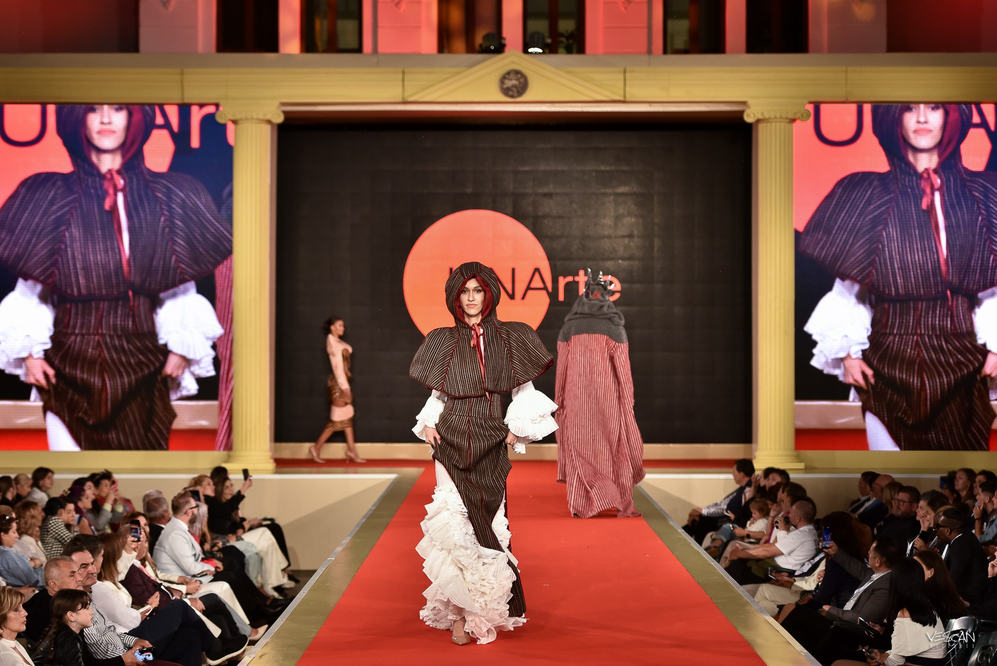 Fashion. Vescan Pictures - fotografie de eveniment