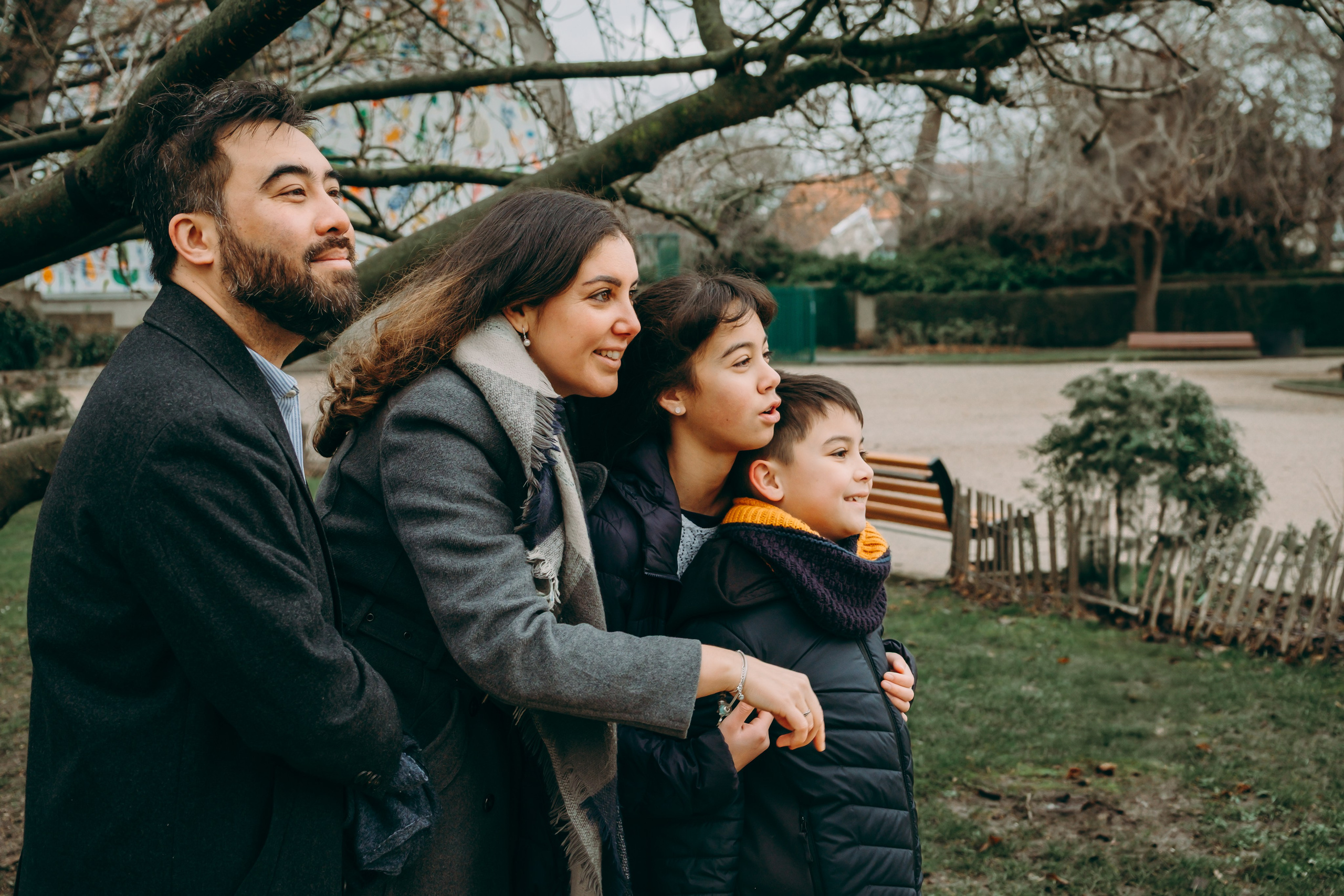Aurélie’s family shooting. Photographer in Paris Marina Chaput