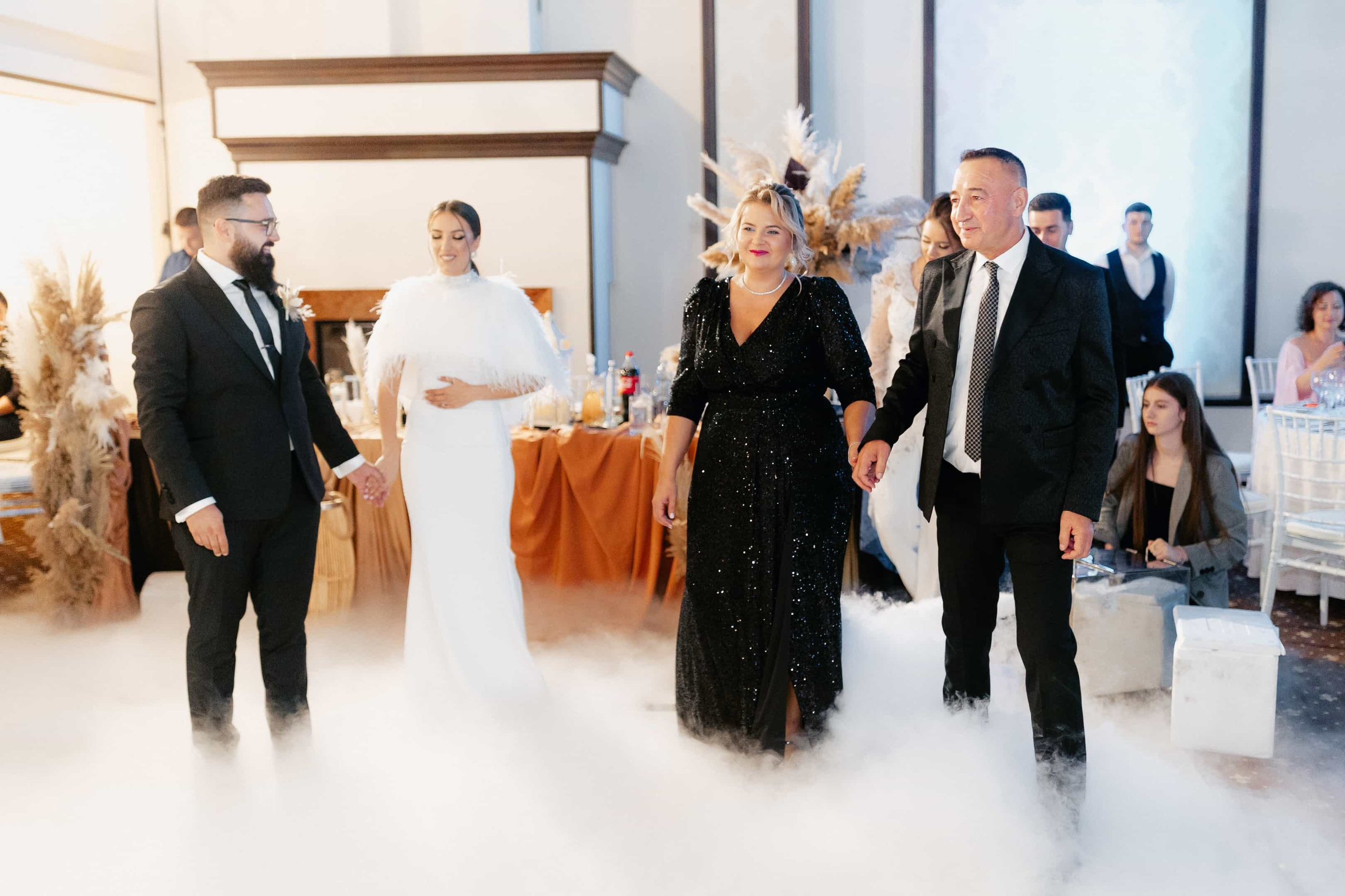 Stefanel & Elena. MovieFrames.ro