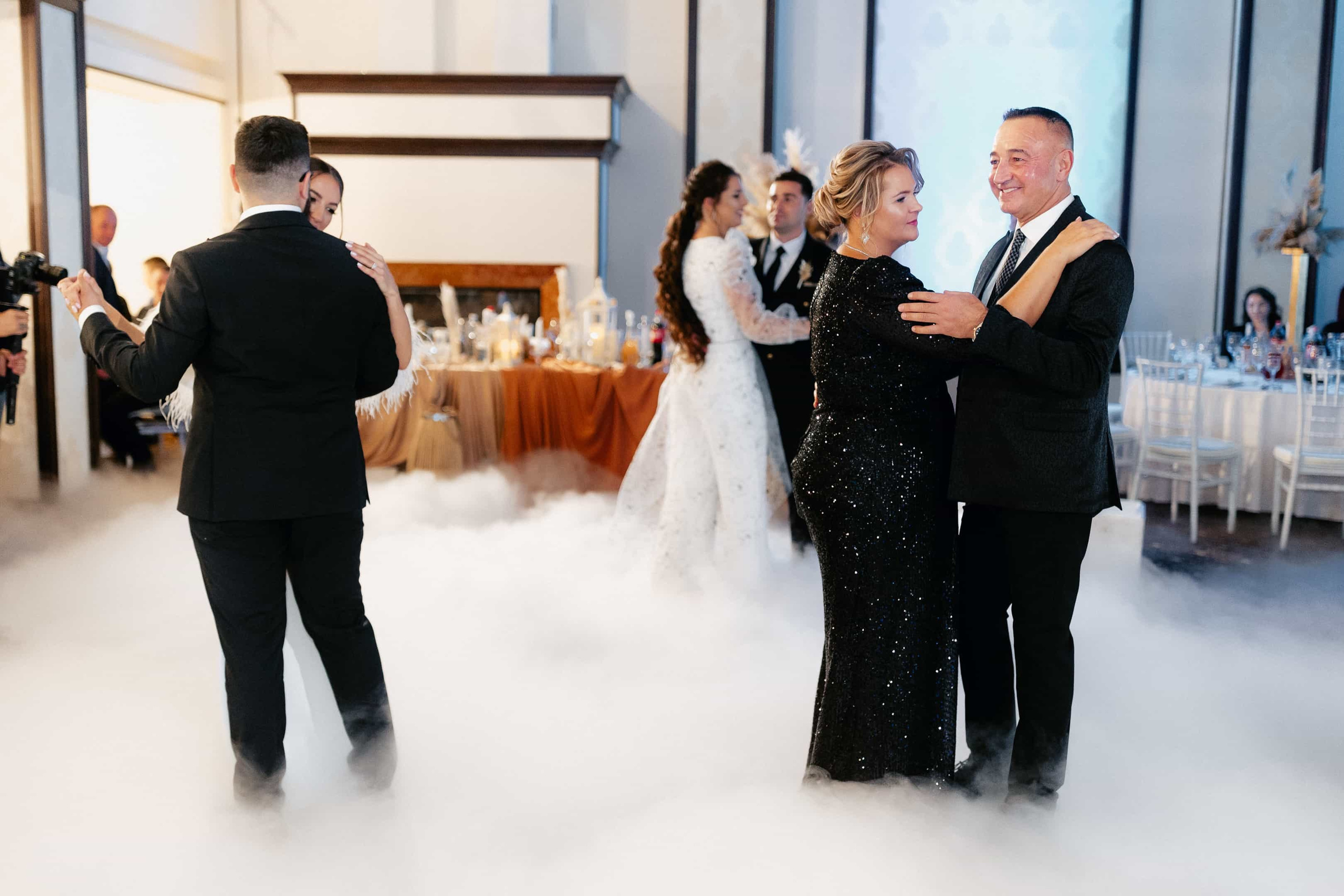 Stefanel & Elena. MovieFrames.ro