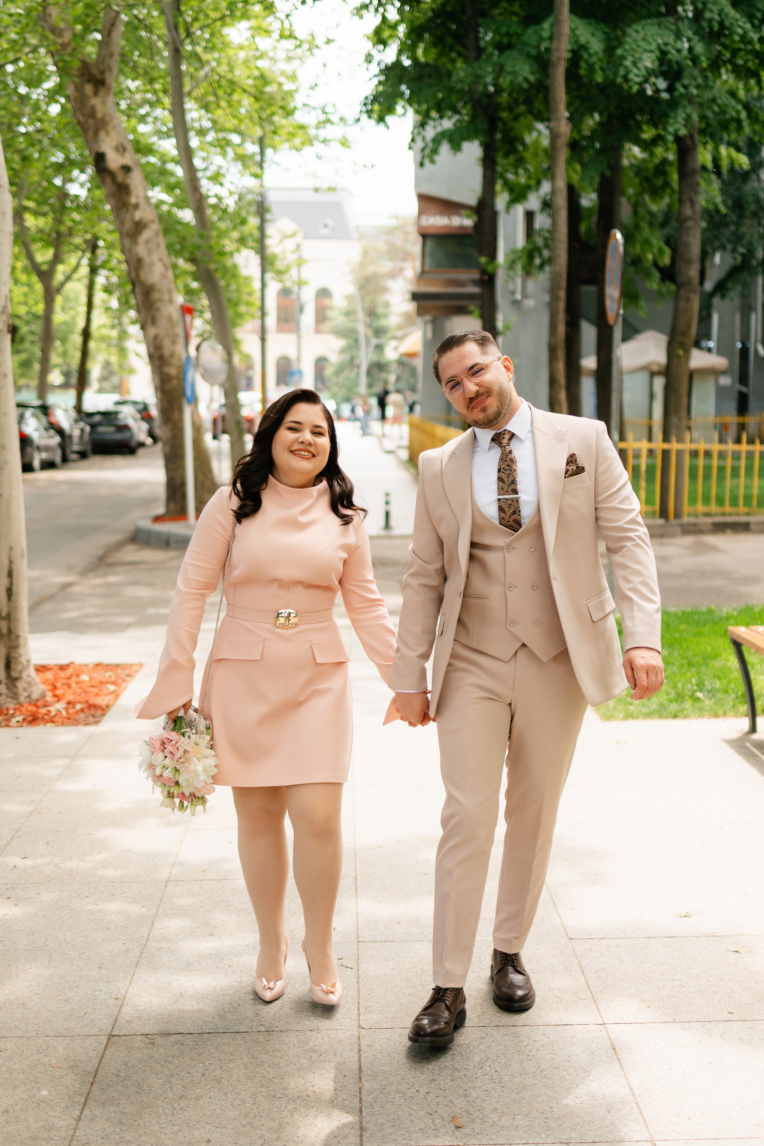 Olivia & Alex. Wedding Photographer, based in Iasi, Romania, but will travel all over the globe to make sure you look amazing in all your wedding photos