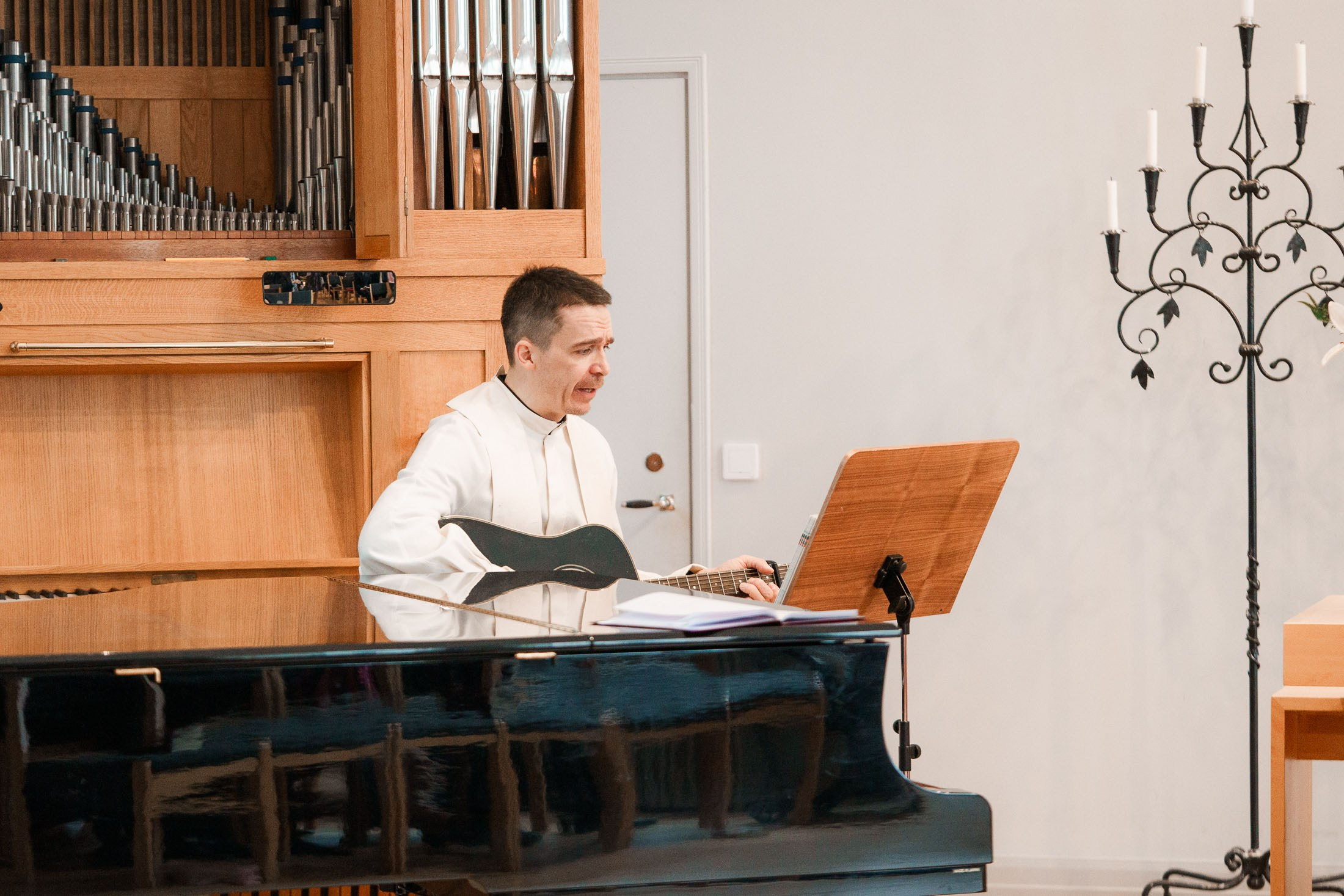 Ristiäisten kuvaus, Huopalahden kirkko