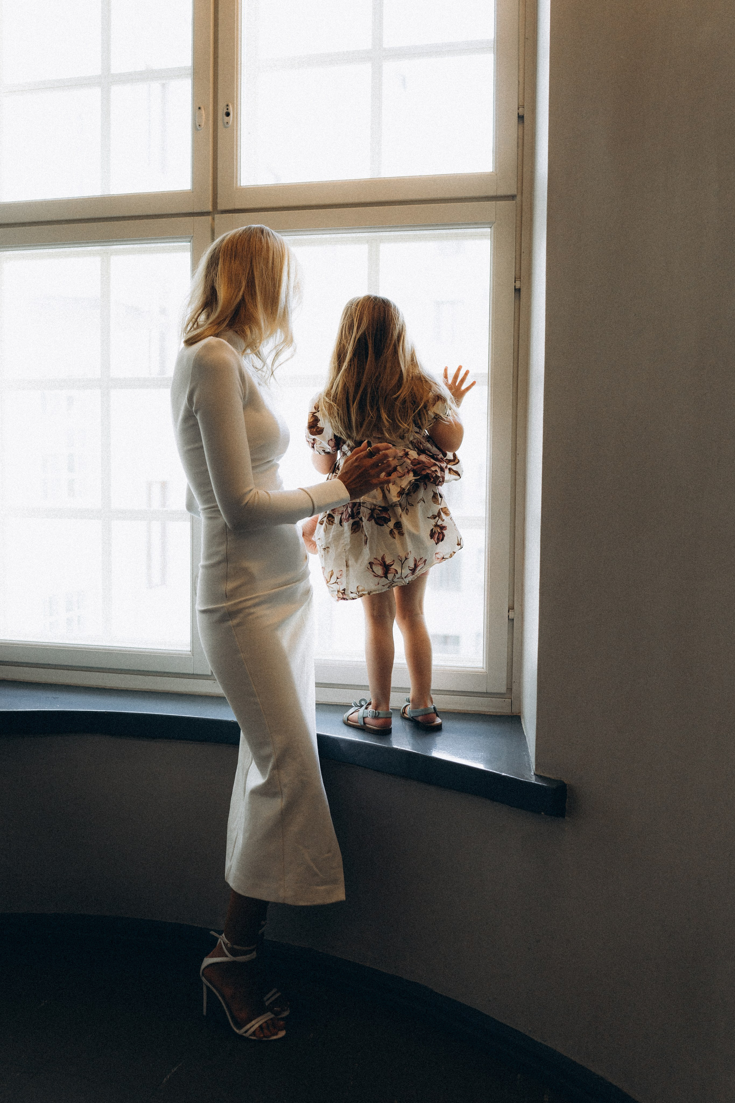 L&H. Wedding and potrait photographer in Helsinki Vickan O