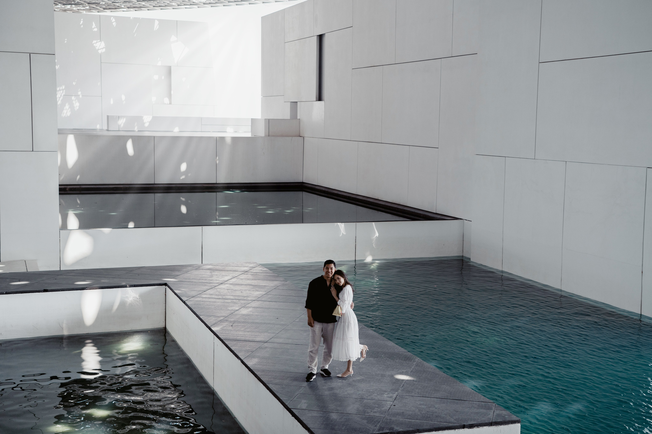 Best Photo Locations in Abu Dhabi 2026 | Photoshoot Guide. Mariia Safronova is your photographer in Abu Dhabi and Dubai