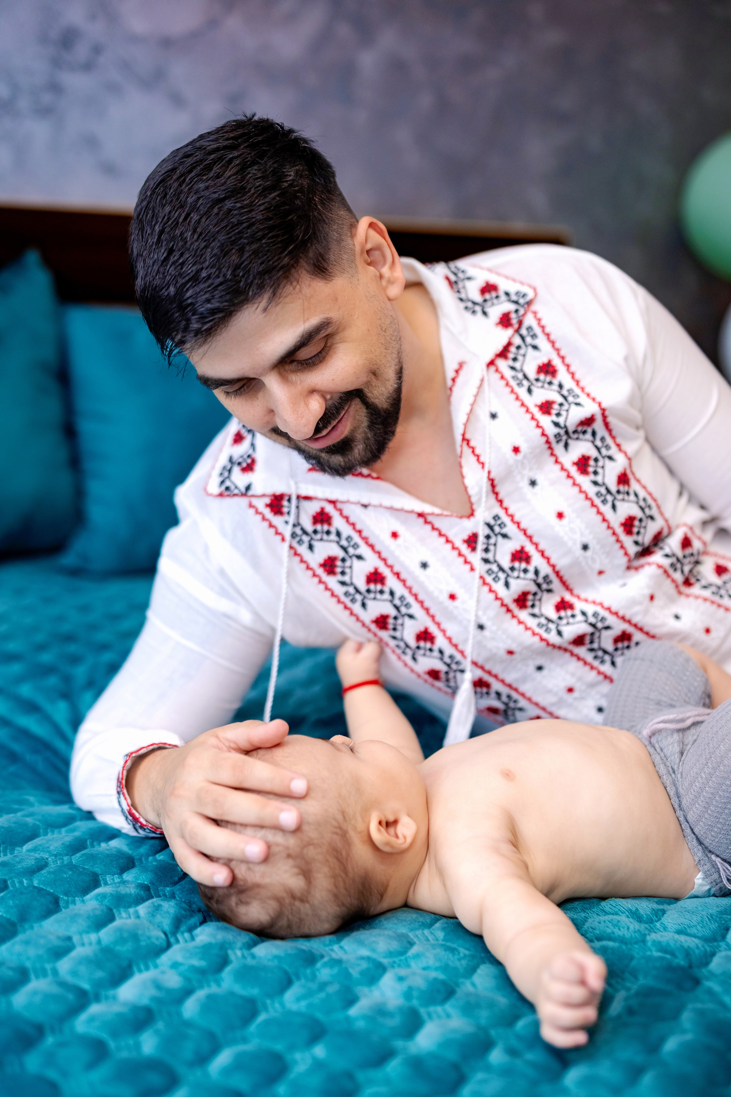 Eren Ionut. Moments By Gub