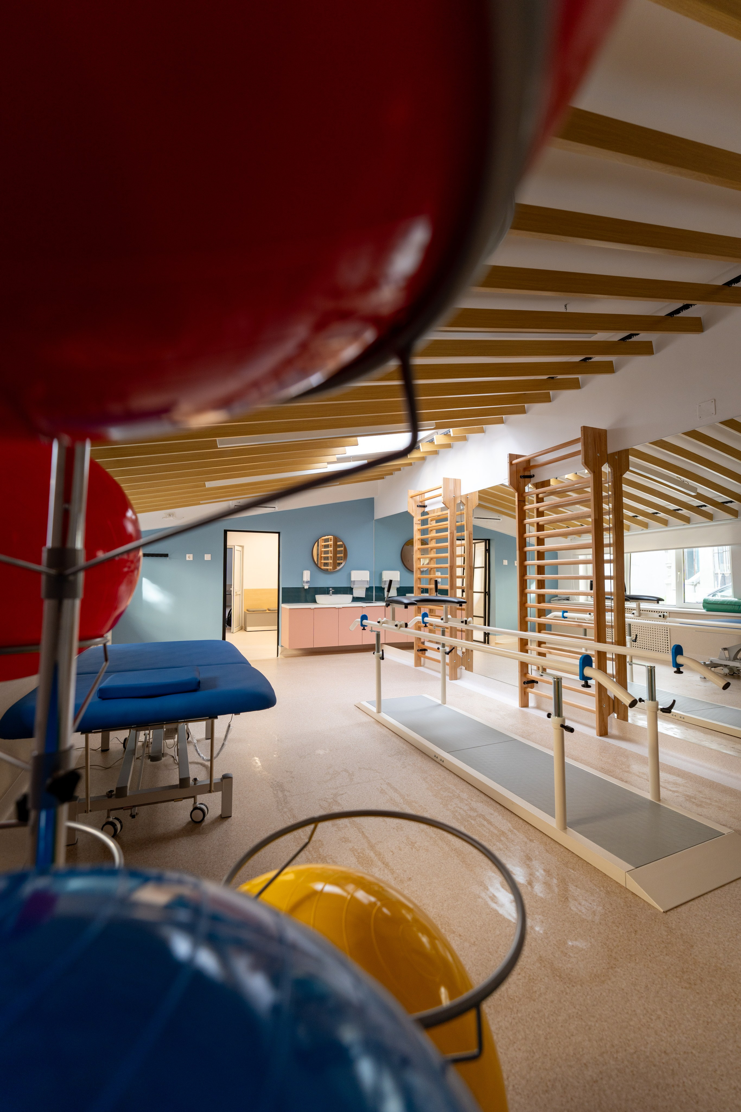 Fotografie Imobiliară Profesională | Birouri & Spații. Fotograf Corporate Business