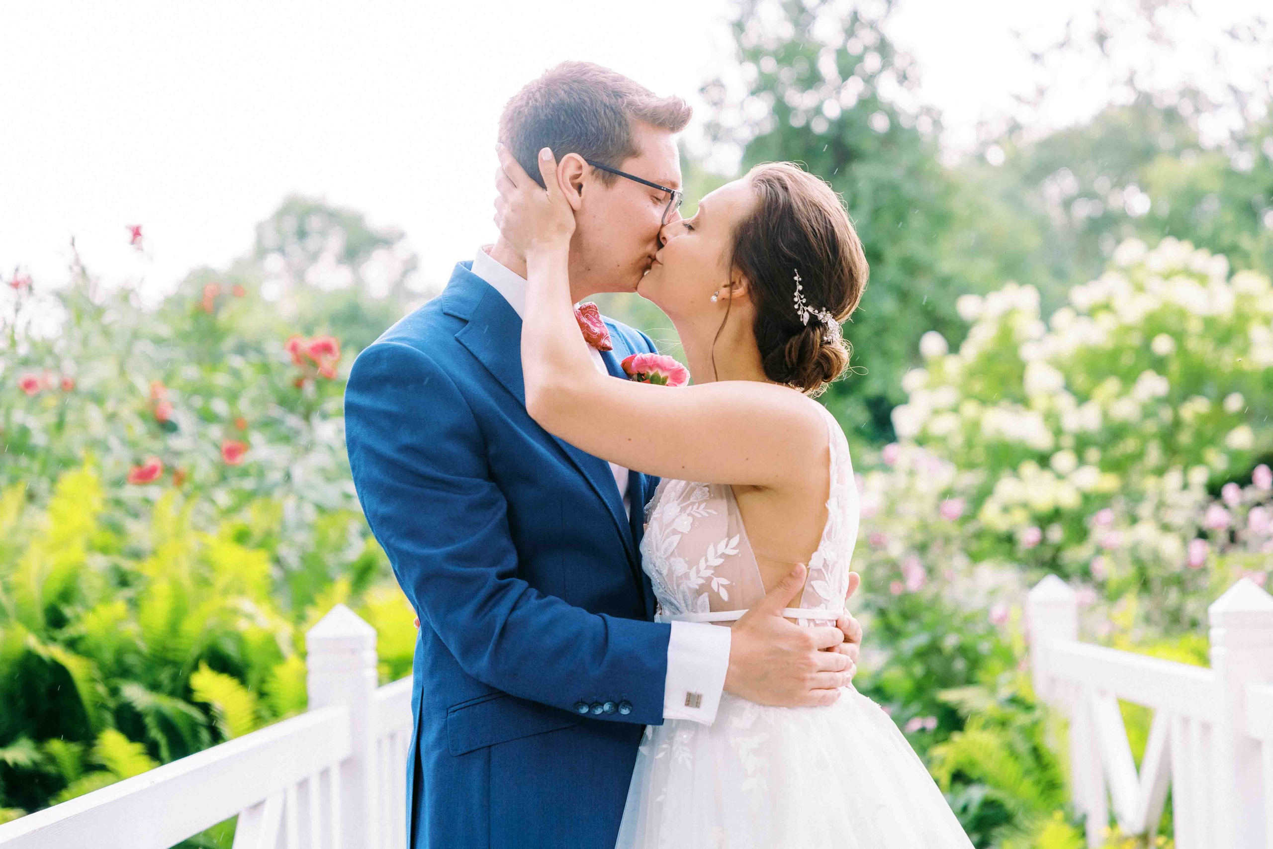 brautpaar bei hochzeit im schloss von hammerstein