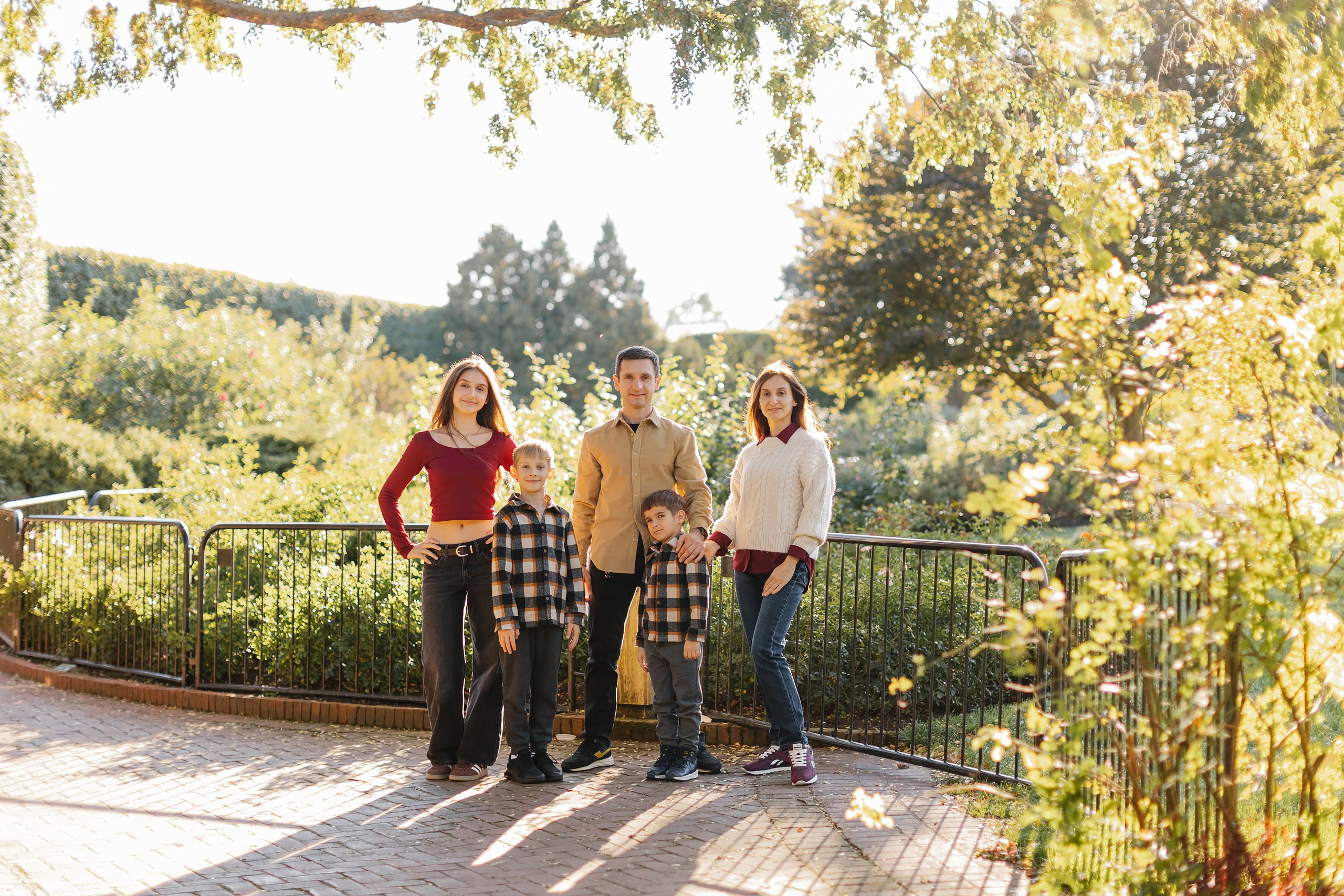 10.26.25 Family Photoshoot. Wedding family event photographer in Chicago Nick Yushevich