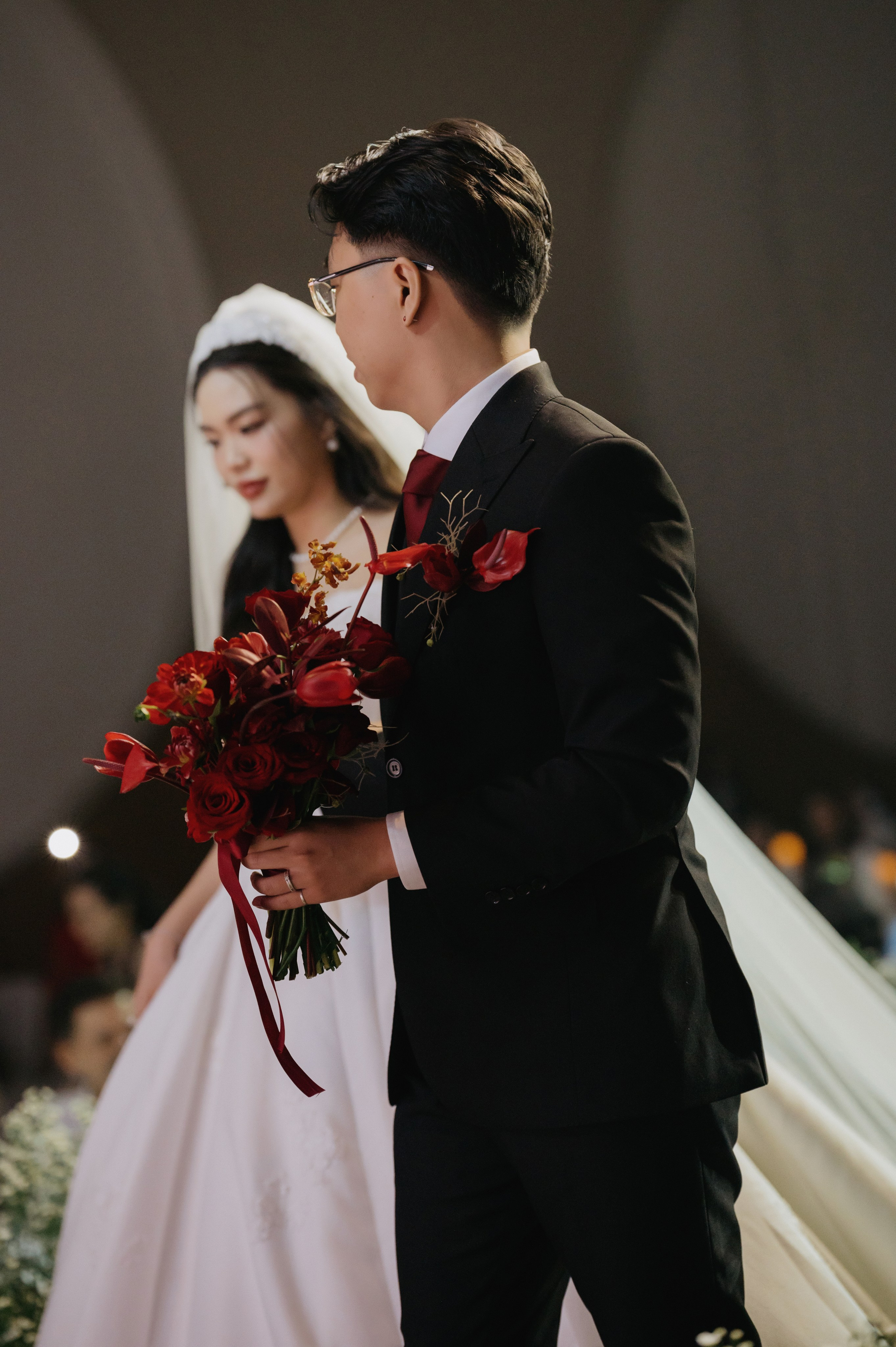 DAT & TU / Wedding Party. Saigon Wedding Present | Art Beyond Moments
