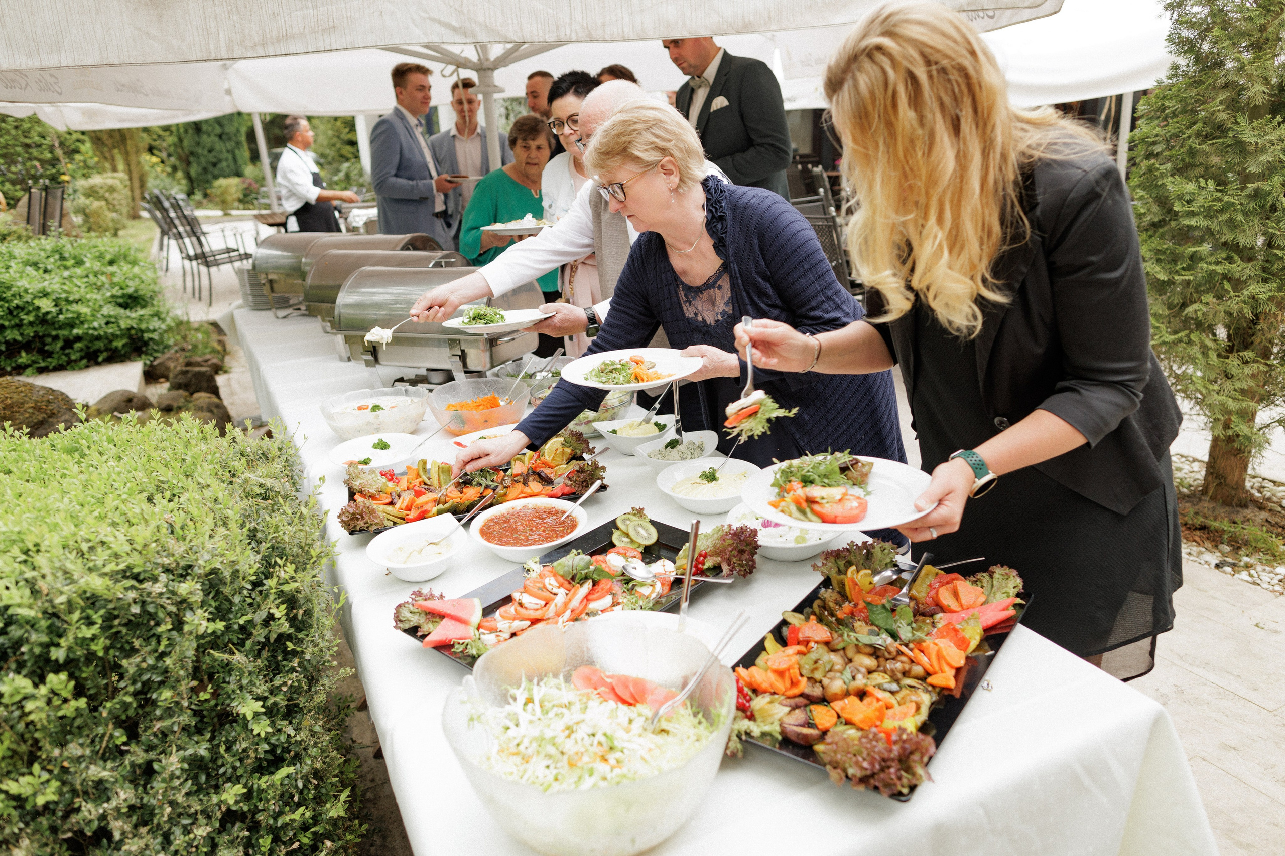 Hochzeitsfotografie an der Windmühle Eyendorf | Historische Romantik in Niedersachsen. Hochzeitsfotograf und Hochzeitsvideograf aus Hamburg | Roka21Film