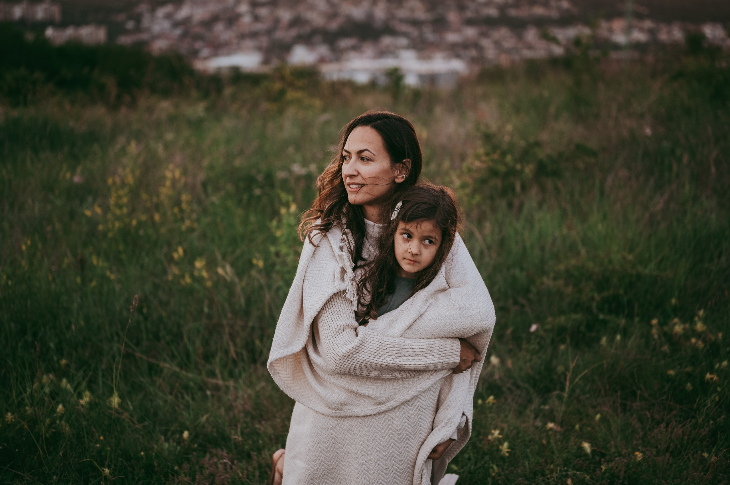 Bojana i Srna / mammy and me photosession. Deciji i porodicni fotograf u Beogradu Oksana Skendzic