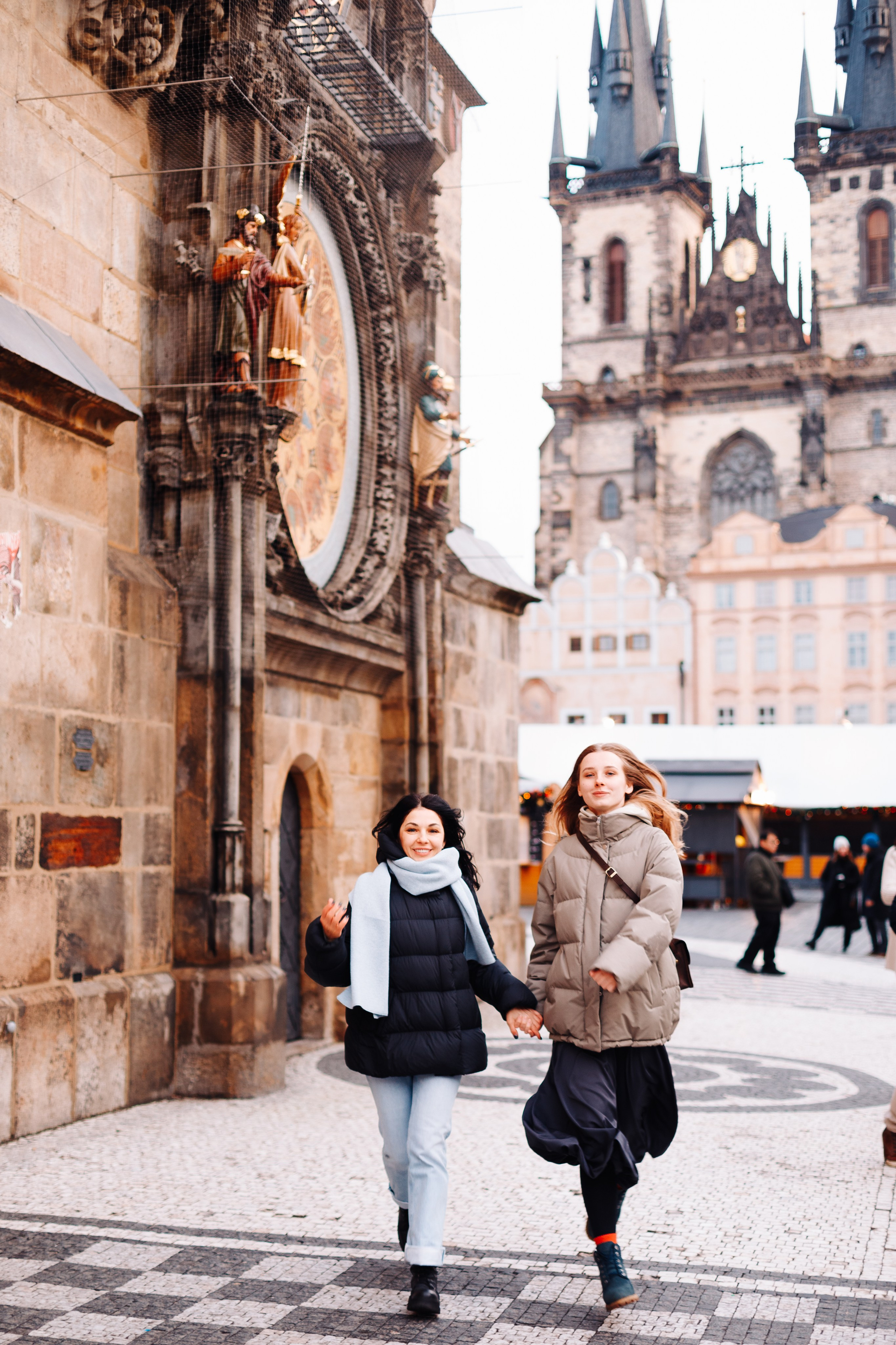 Natalia & Irina. Photographer in Prague for tourists