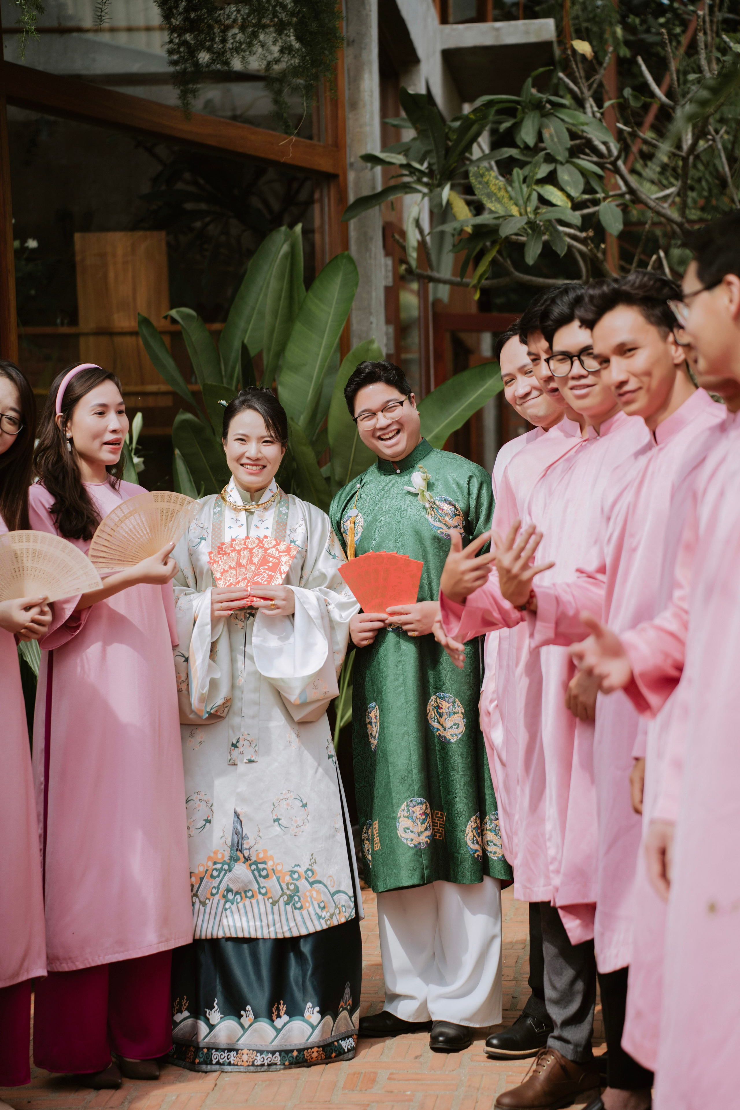 AMI & KEN. WEDDING PHOTOGRAPHER IN VIETNAM