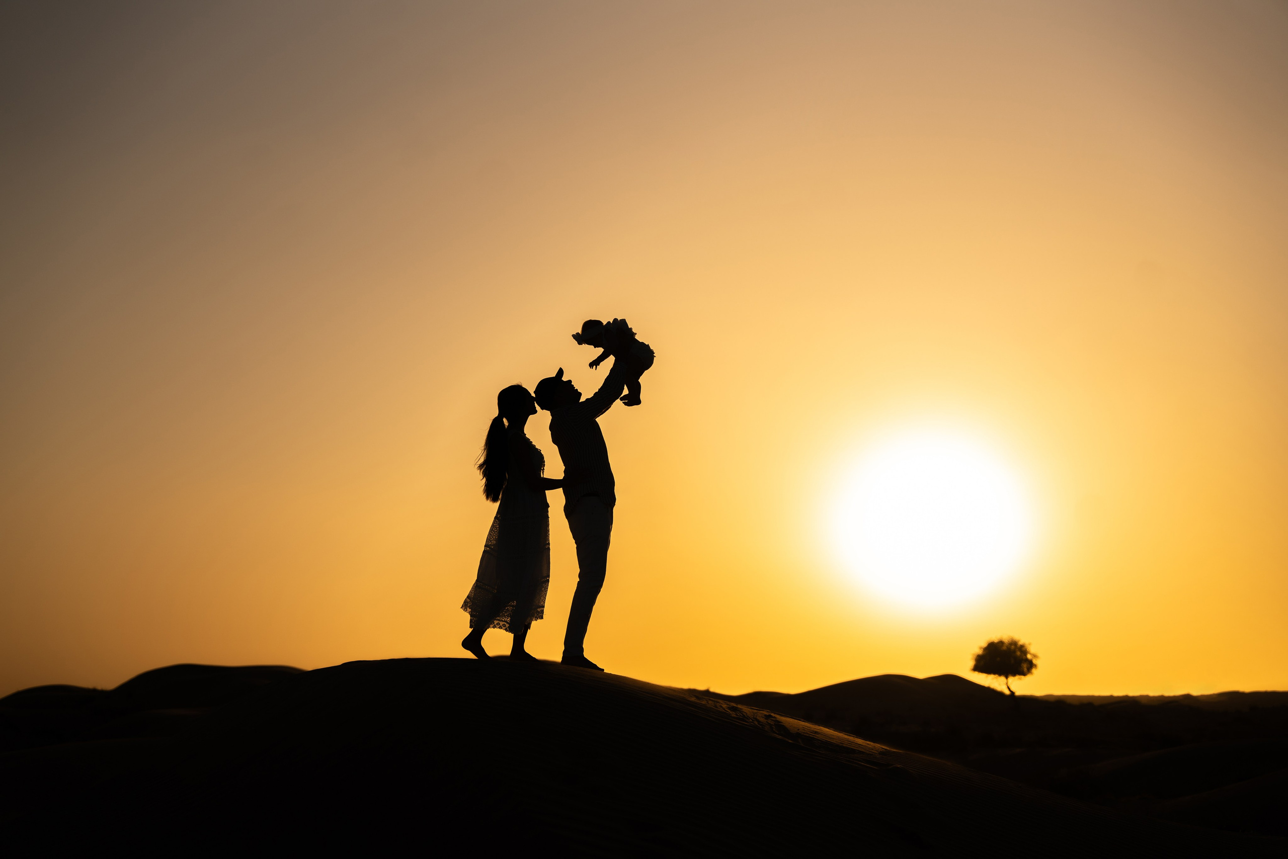 Celebrating 1 Year of baby Emilia. Angela Iakovleva — Family Photographer in Dubai