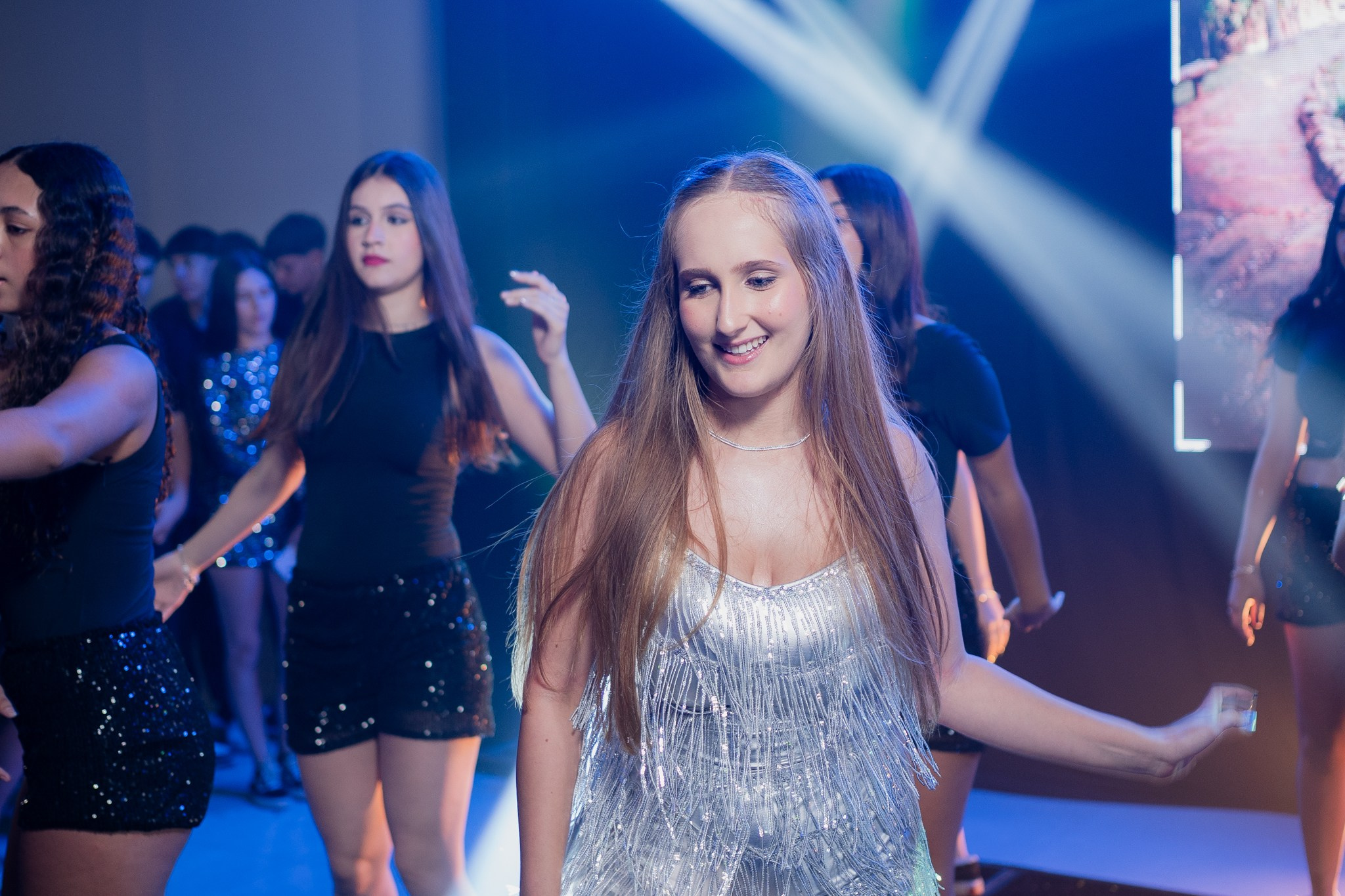 Lara — Hall Palace / Bauru SP. Robson Colaço