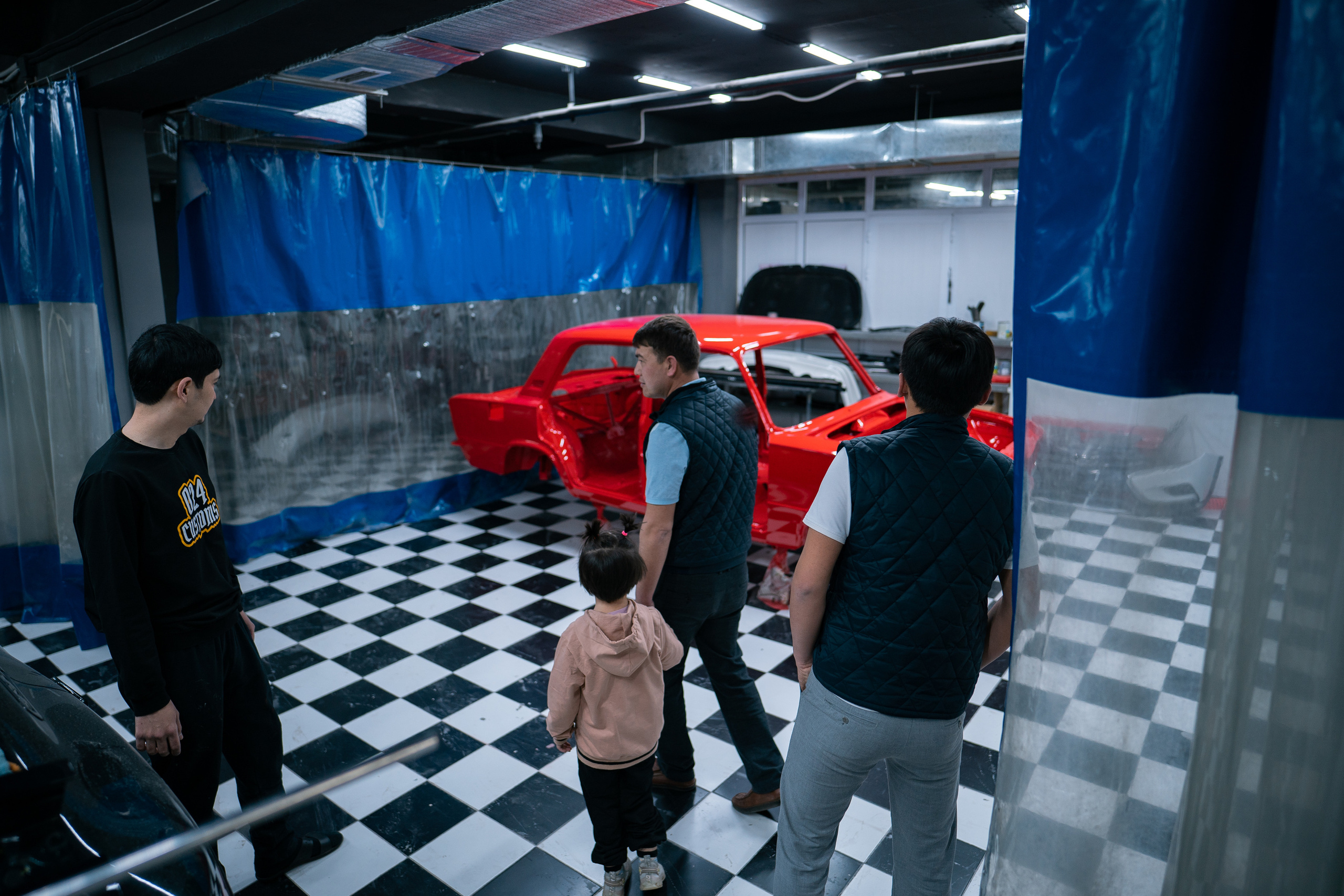 024_Custom. Фотограф Григорий Кравец