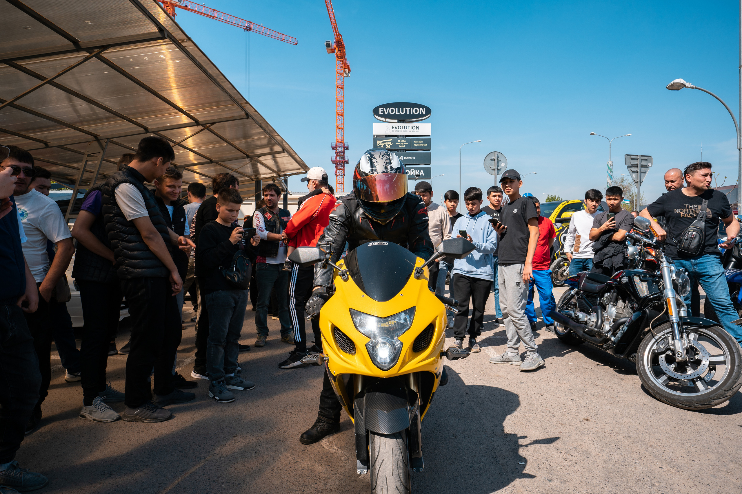 024_Custom. Фотограф Григорий Кравец