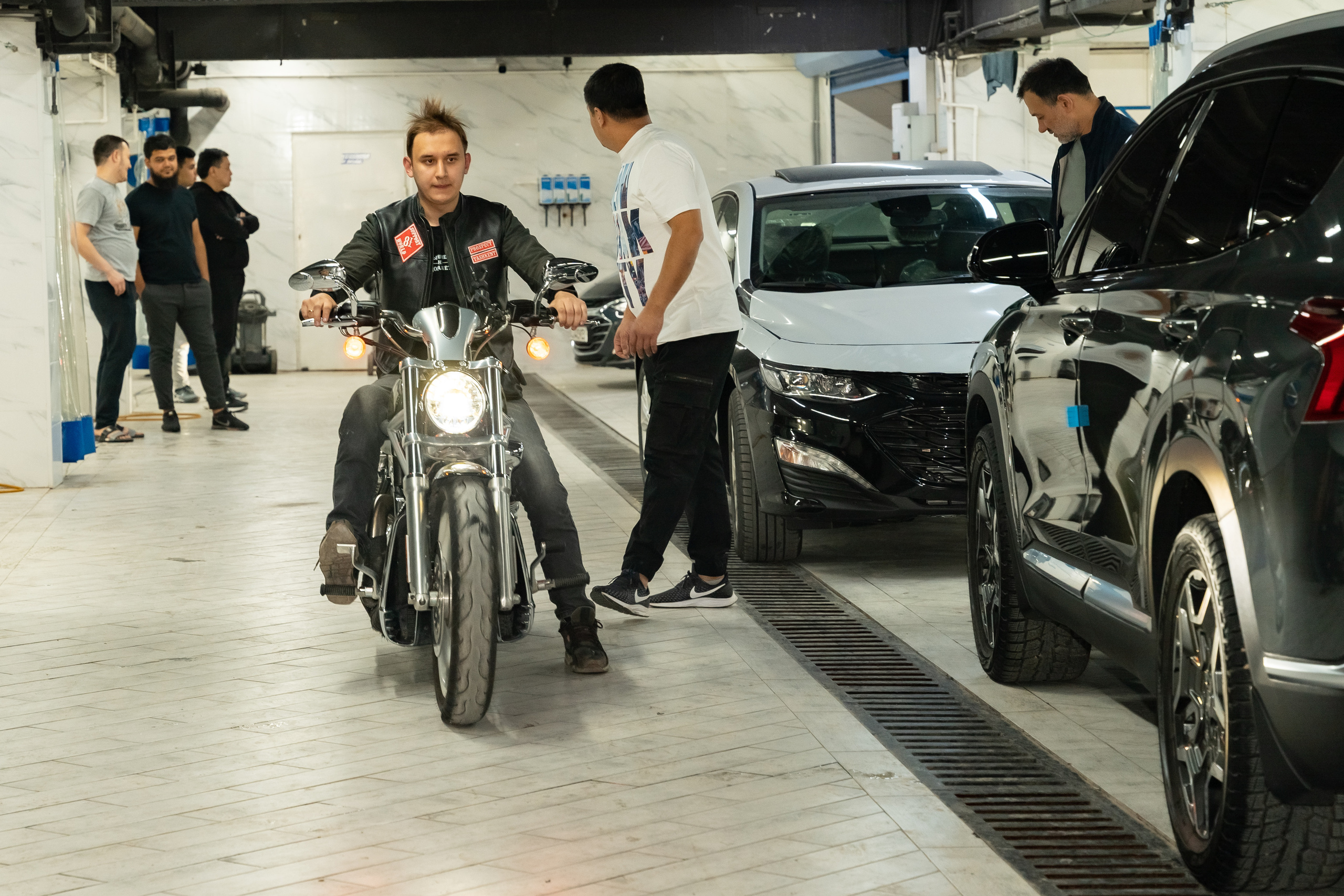 024_Custom. Фотограф Григорий Кравец