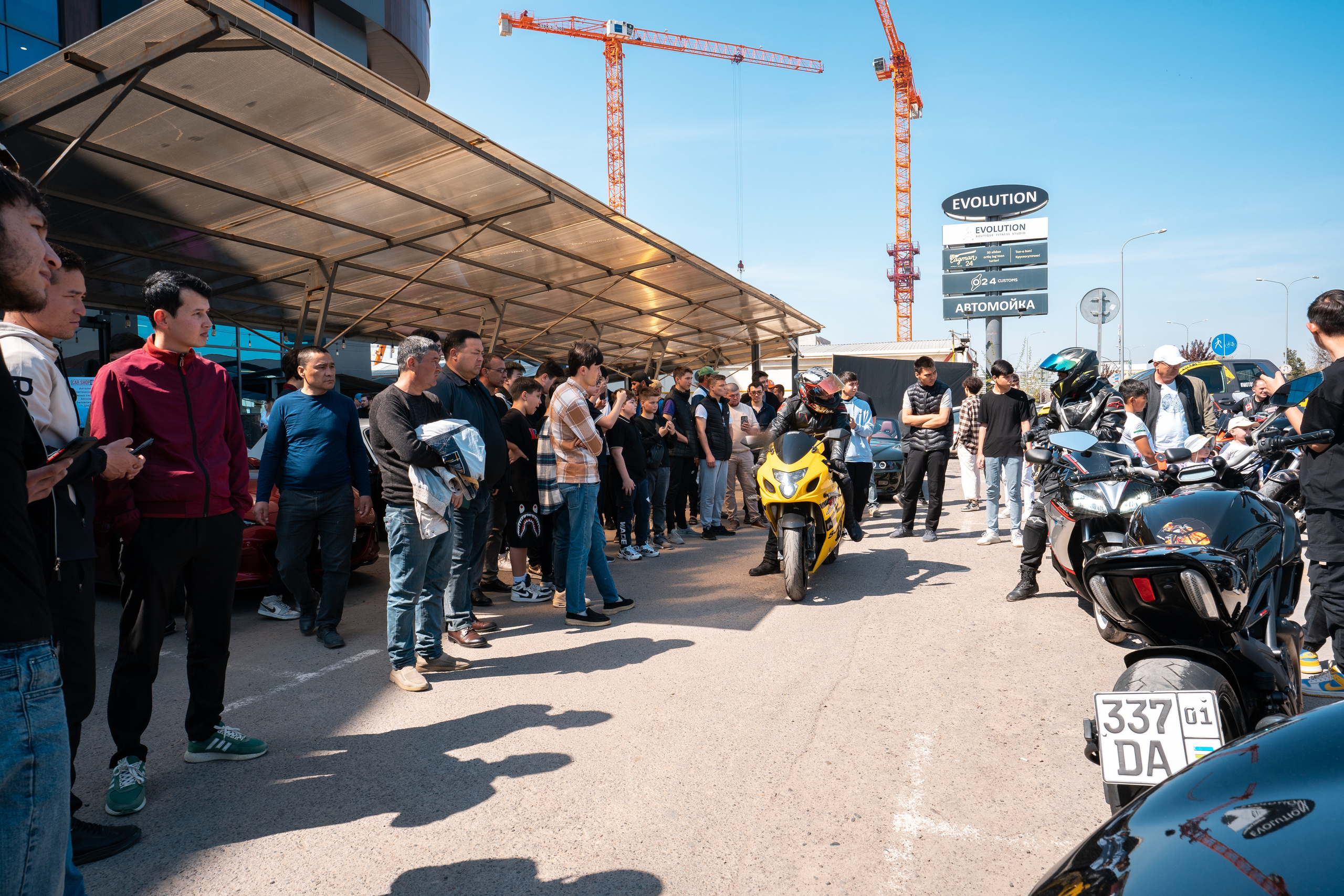 024_Custom. Фотограф Григорий Кравец