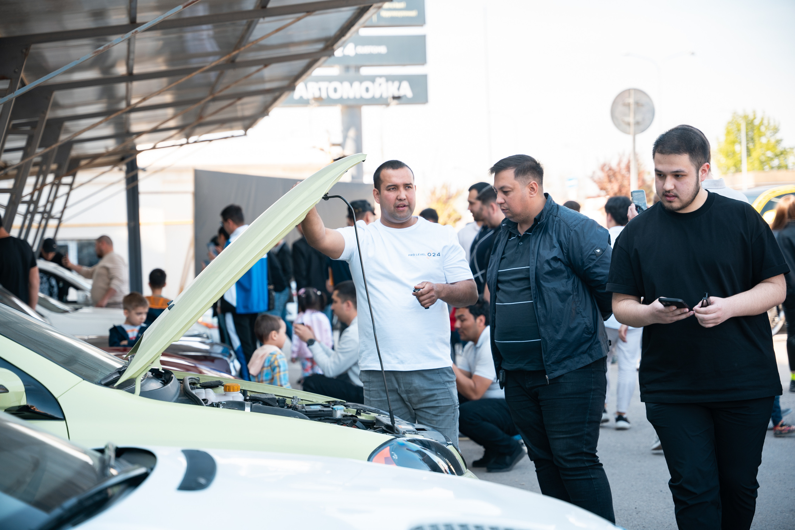 024_Custom. Фотограф Григорий Кравец