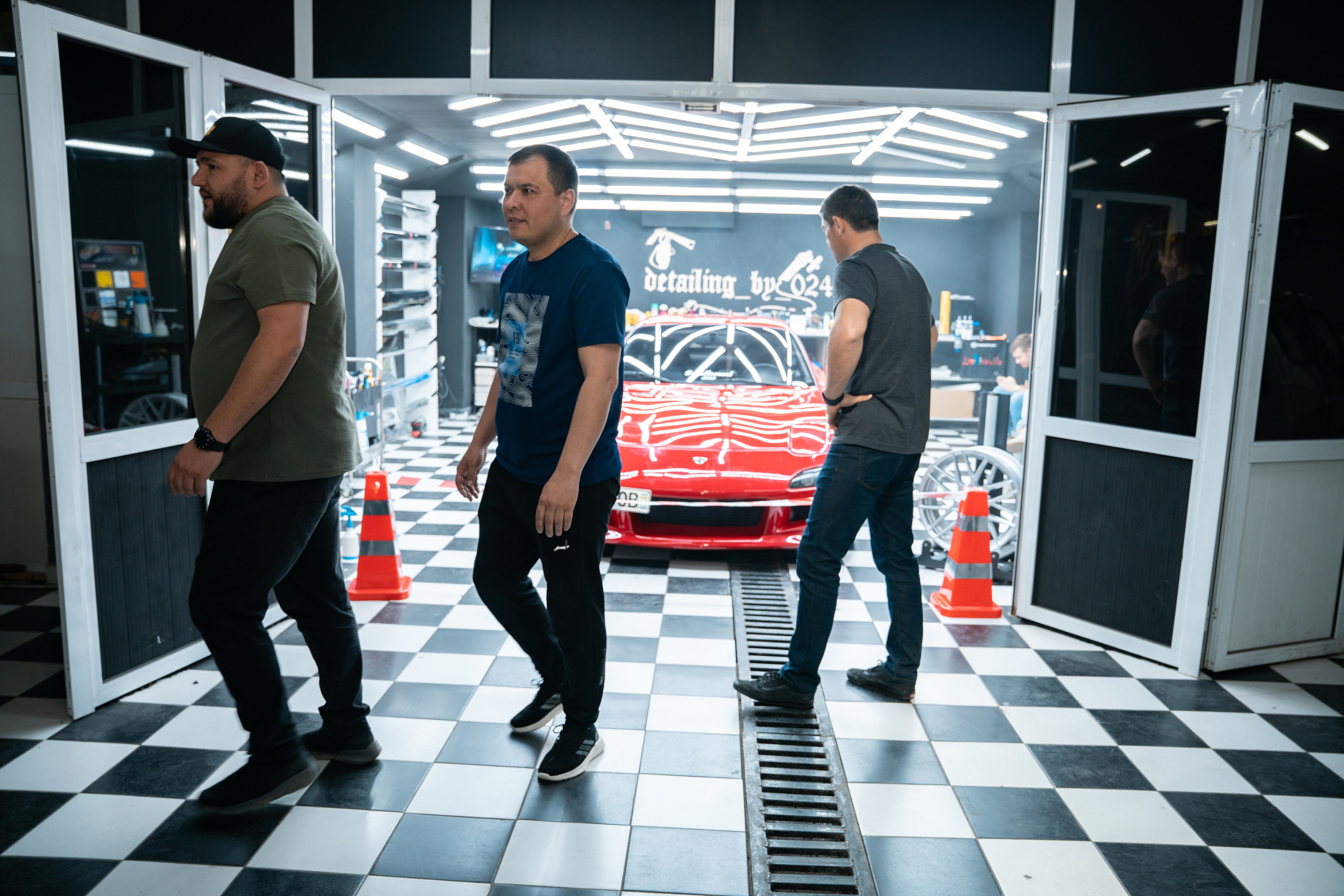 024_Custom. Фотограф Григорий Кравец