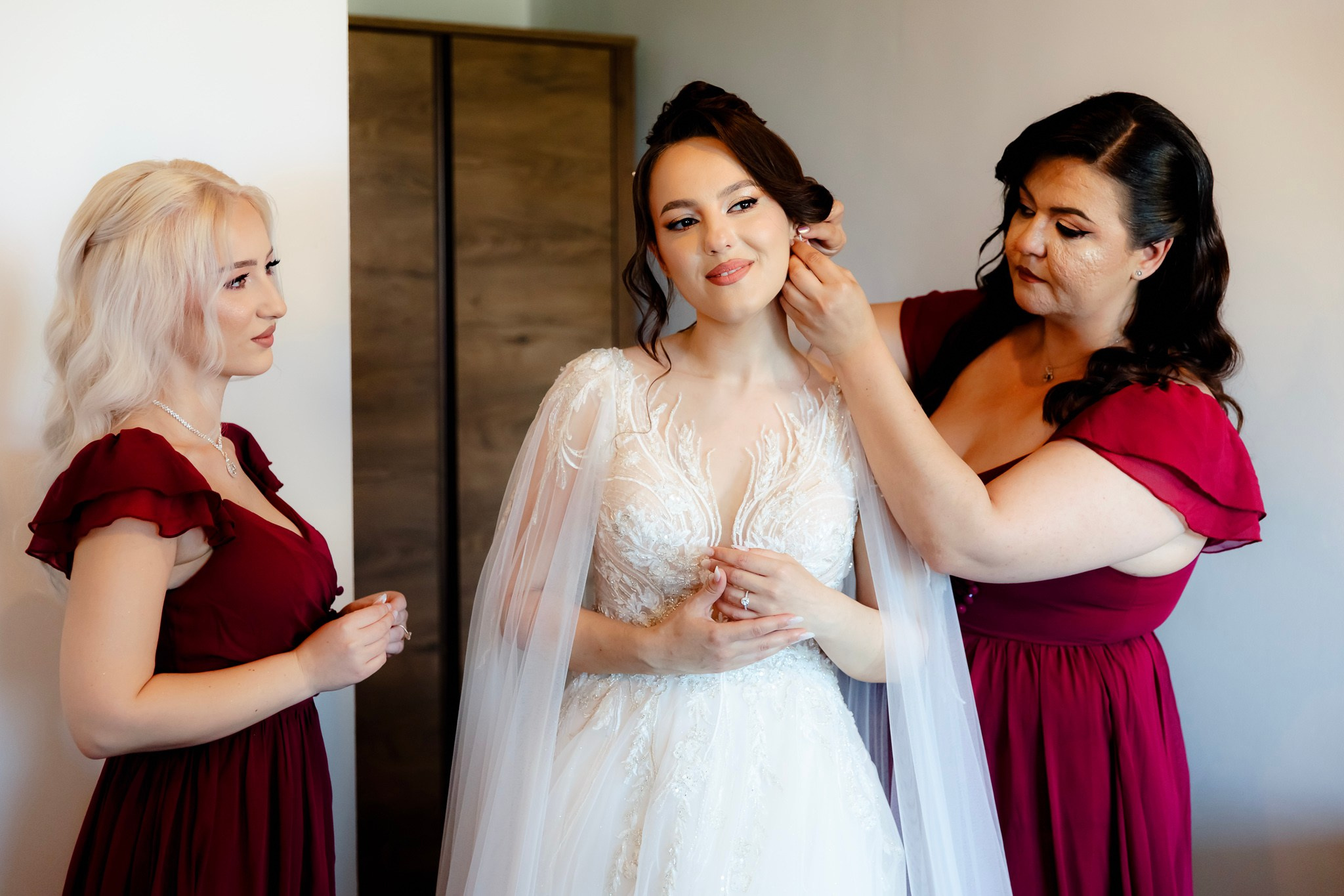 Ioana & Ionuț | Nuntă de poveste la Păstrăvăria Poiana din Mălini județul Suceava. Servicii foto-video profesionale, pentru momente de neuitat