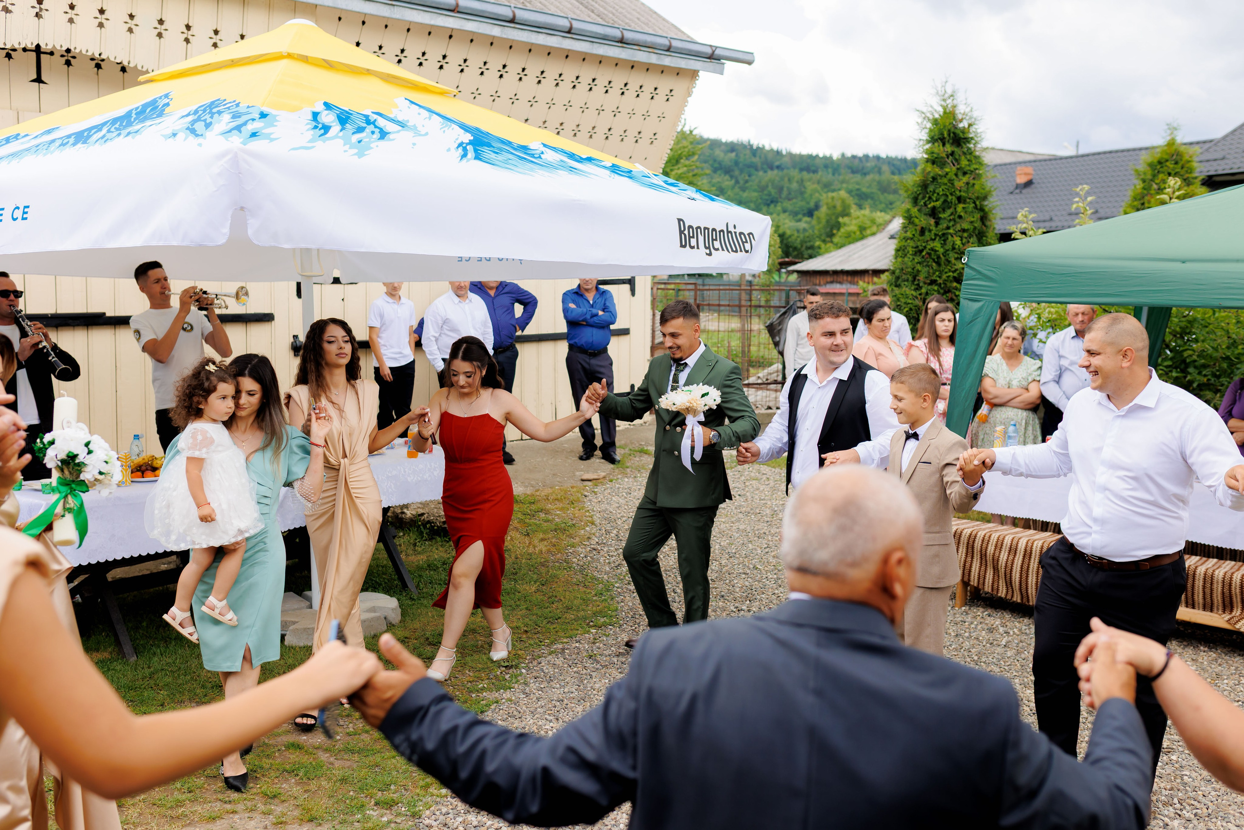 Nunta Nicoleta & Răzvan | Fotografie & Videografie Profesională. Servicii foto-video profesionale, pentru momente de neuitat