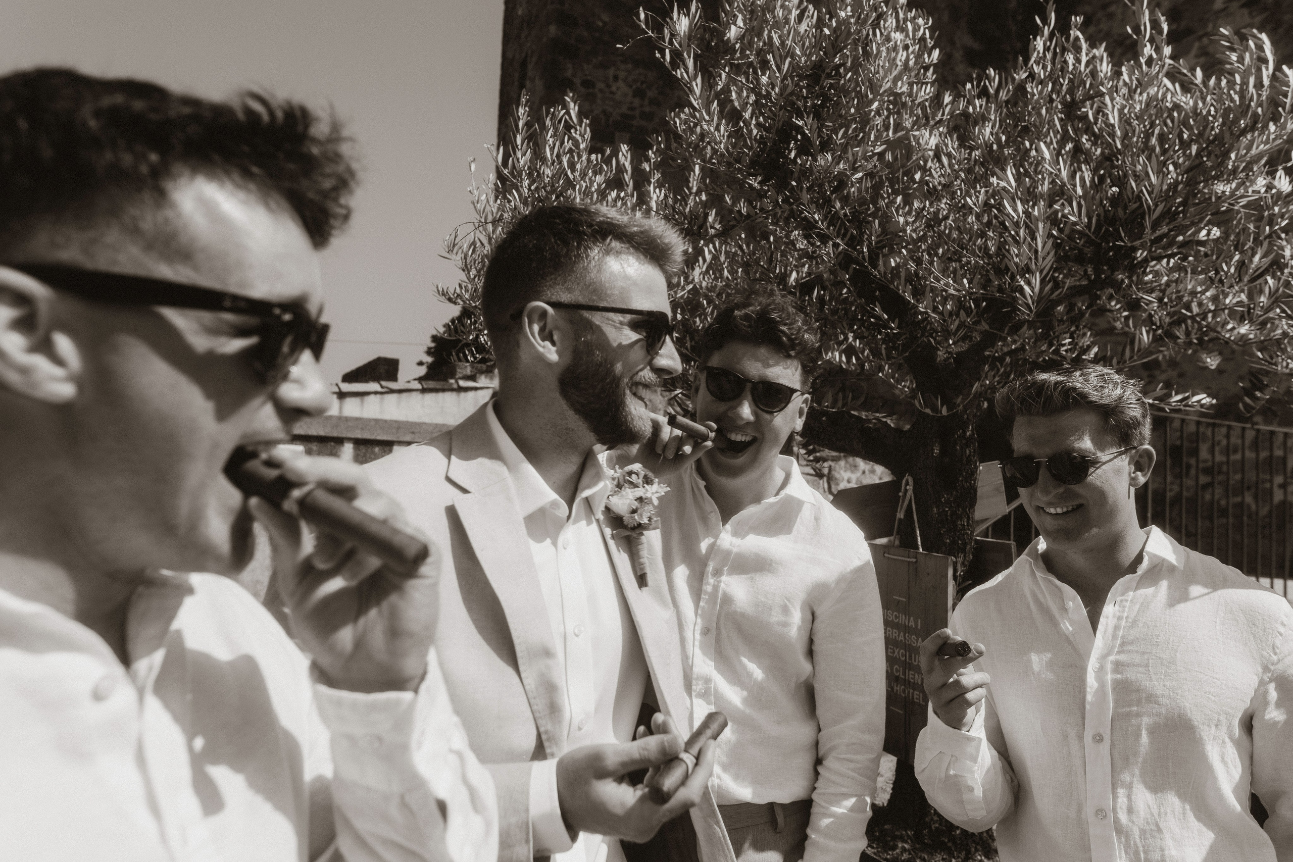 Lauren & Jamie. Hotel Castell d’Emporda. Paola fotógrafo / videografo de bodas en Barcelona