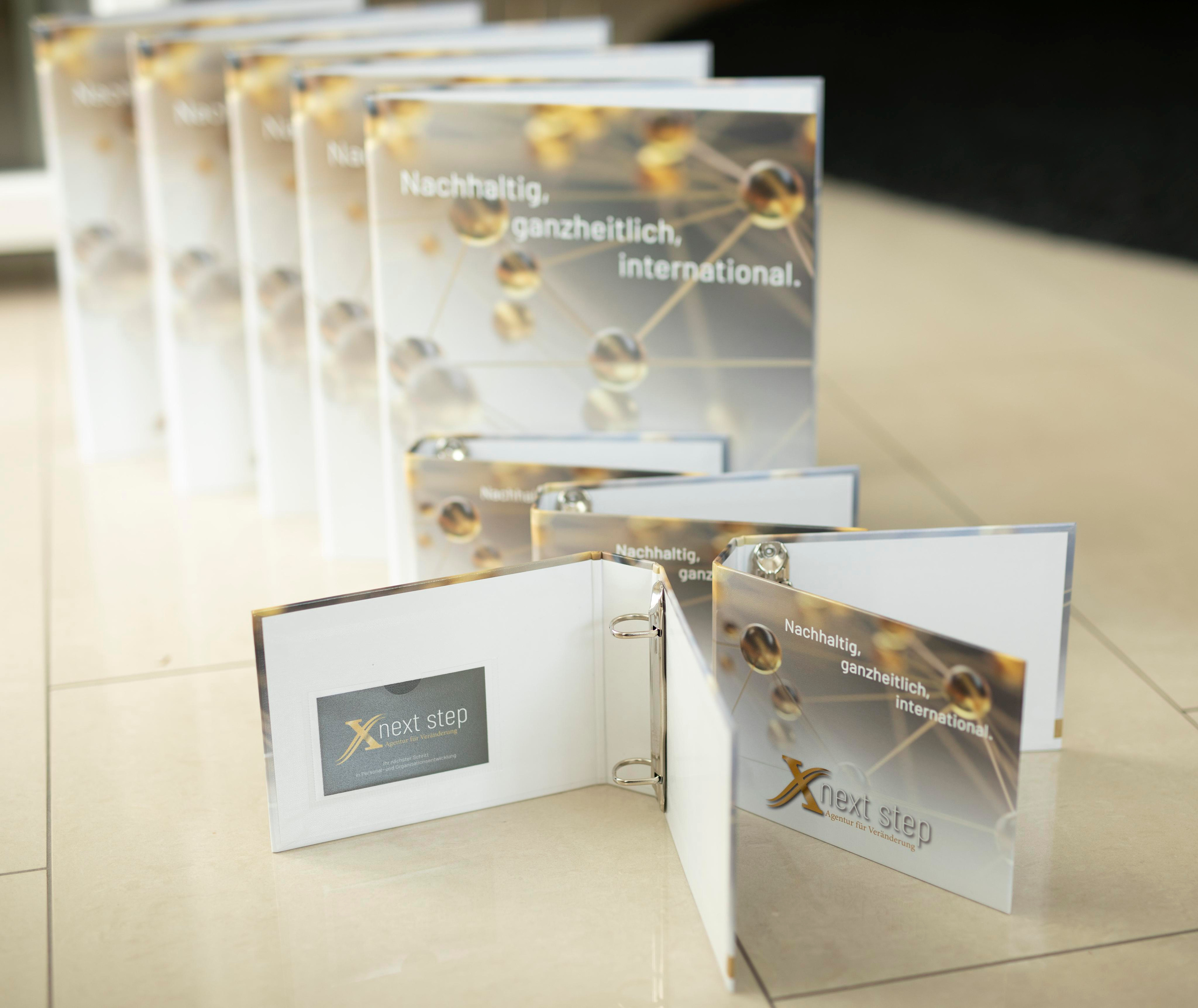 Grafikdesign. Ihre Familienfotografin in Köln/Bonn Virezzi Fotodesign