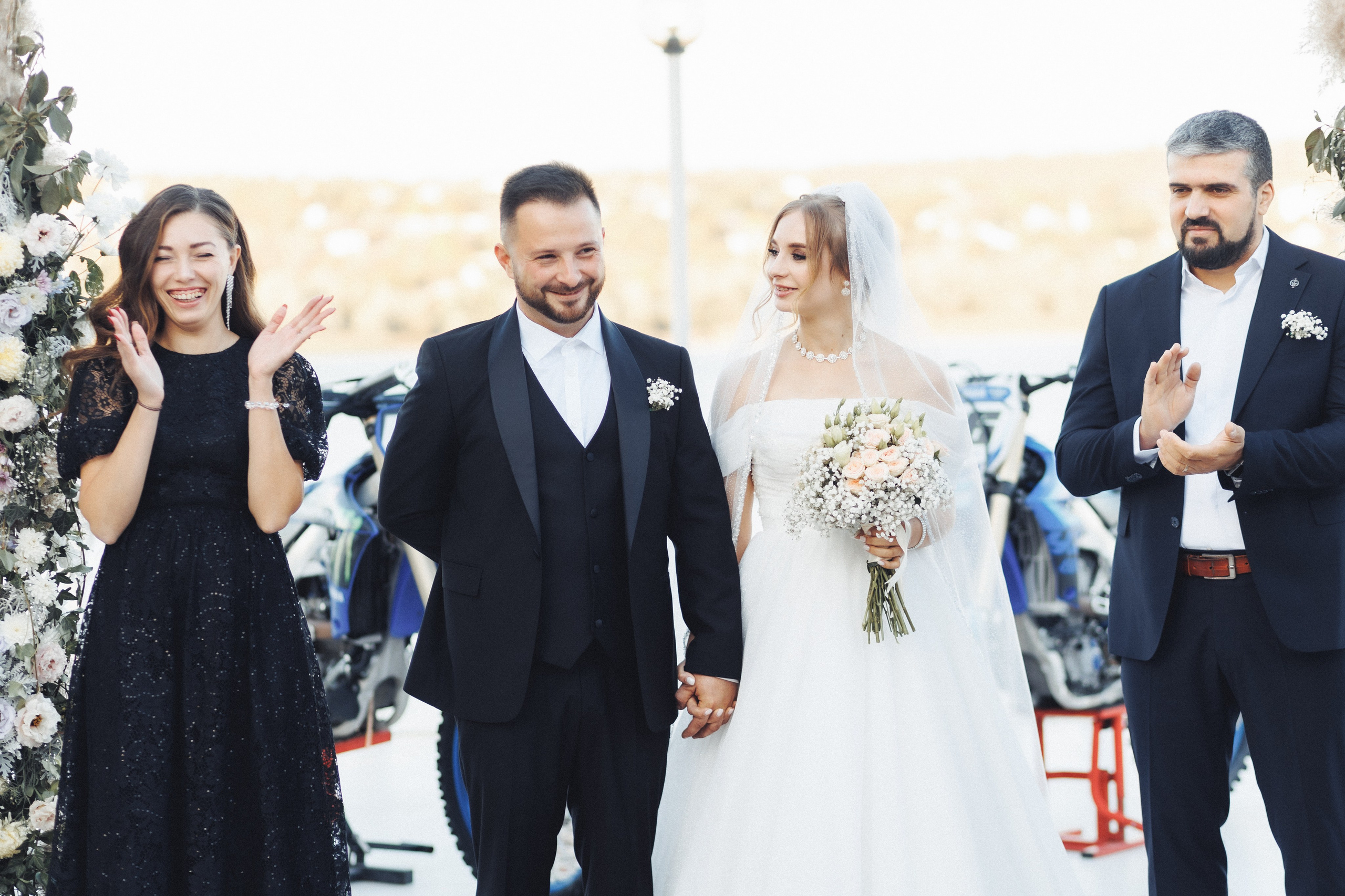 X & S. Fotograful evenimentului tău