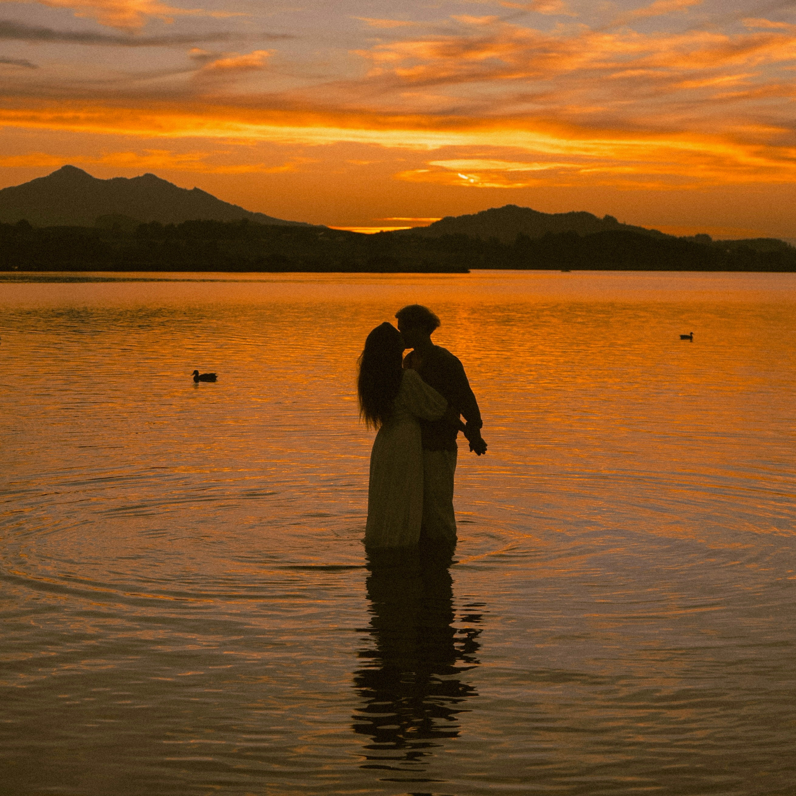 Couple & wedding photographer based in Bavaria Germany Alps I ForLoveLegends