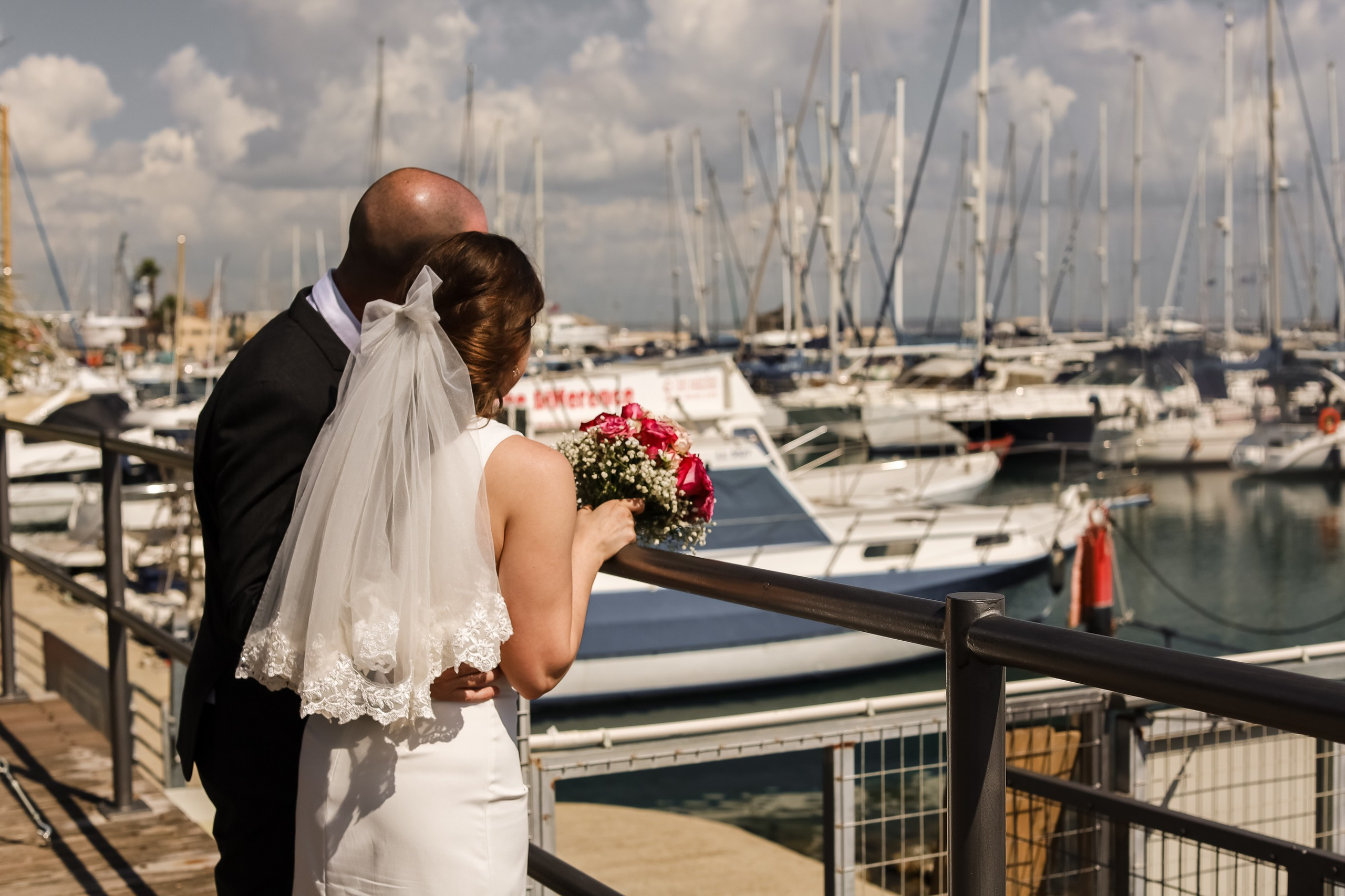 Свадебная фотосессия на Кипре и в Москве. Cyprus Wedding & Family Photographer. Capturing cherished moments across the island: Larnaca, Limassol, Ayia Napa, Protaras, Paphos, Nicosia