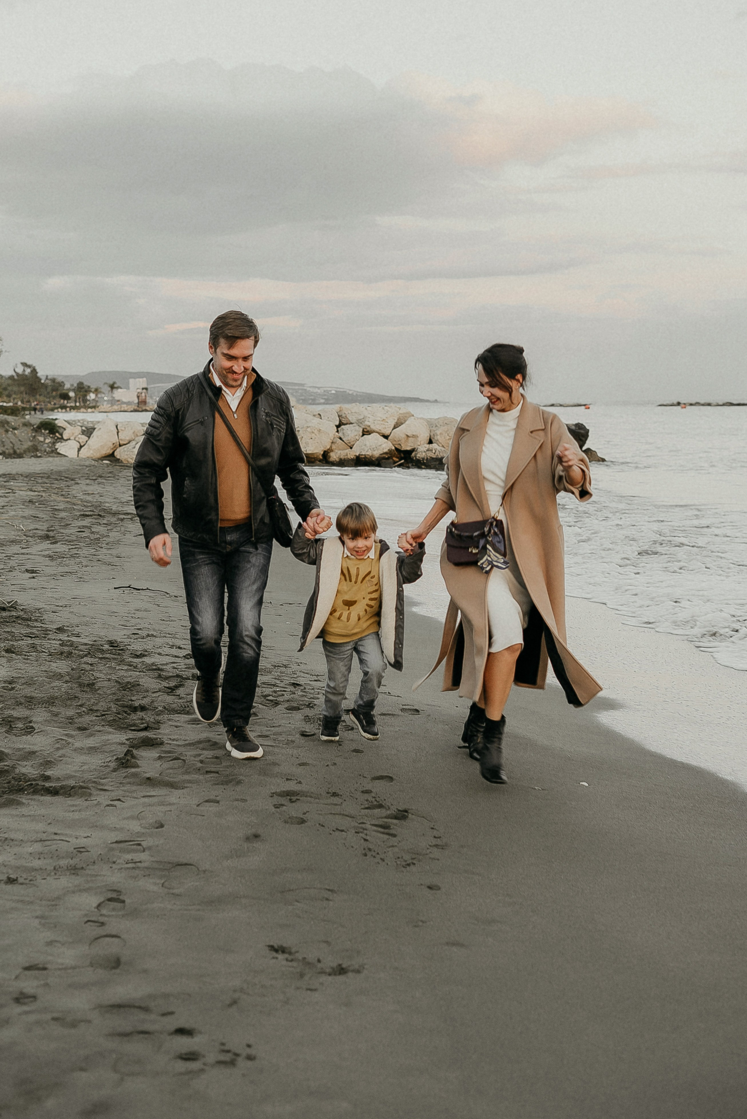 Photo walk by the sea / Прогулка у моря. Портретный и семейный фотограф в Лимассоле Кипр Анна Руссу