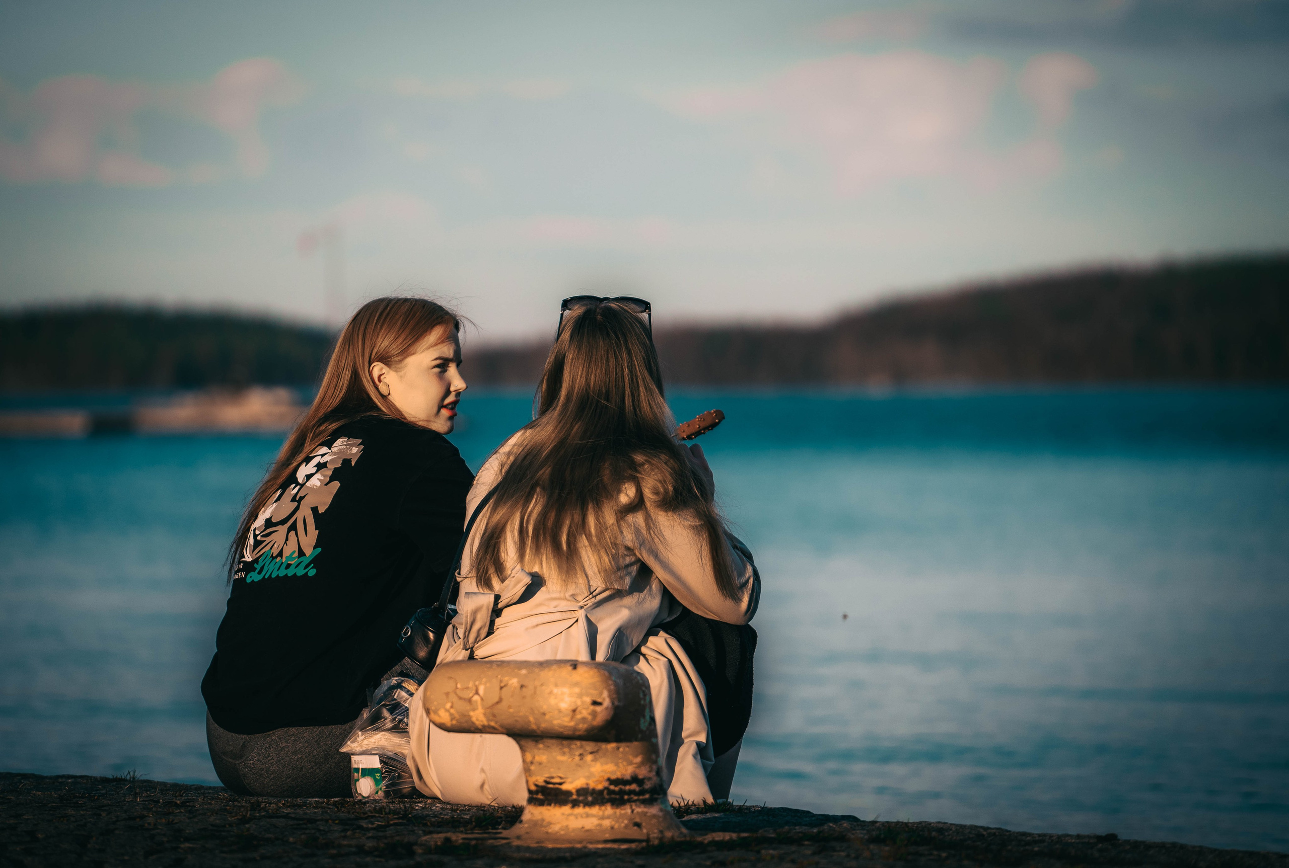 Hääkuvaus Kuopiossa Valmistujaiskuvaus  Ristiäiskuvaus Valokuvaaja. VEKE MEDIA