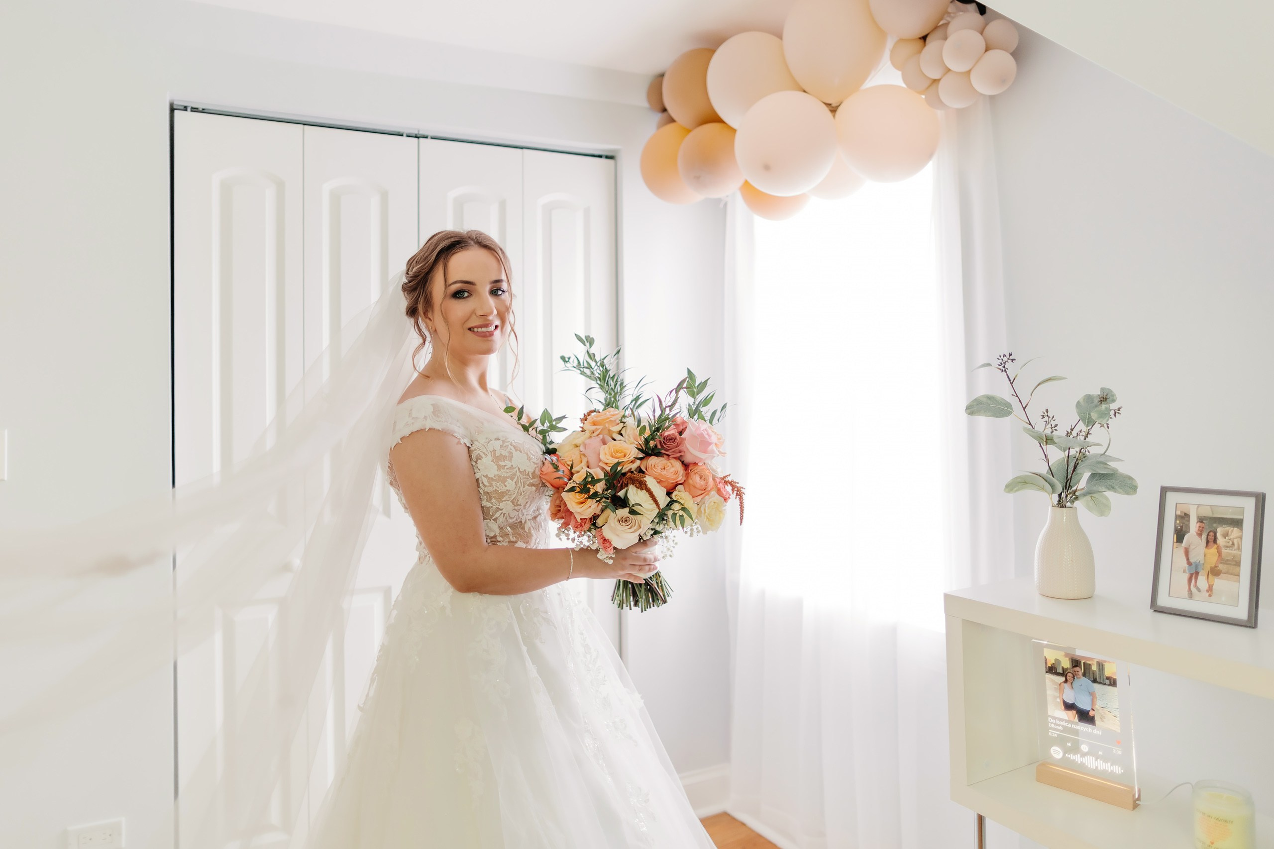 05.10.2024 Wedding. Wedding family event photographer in Chicago Nick Yushevich