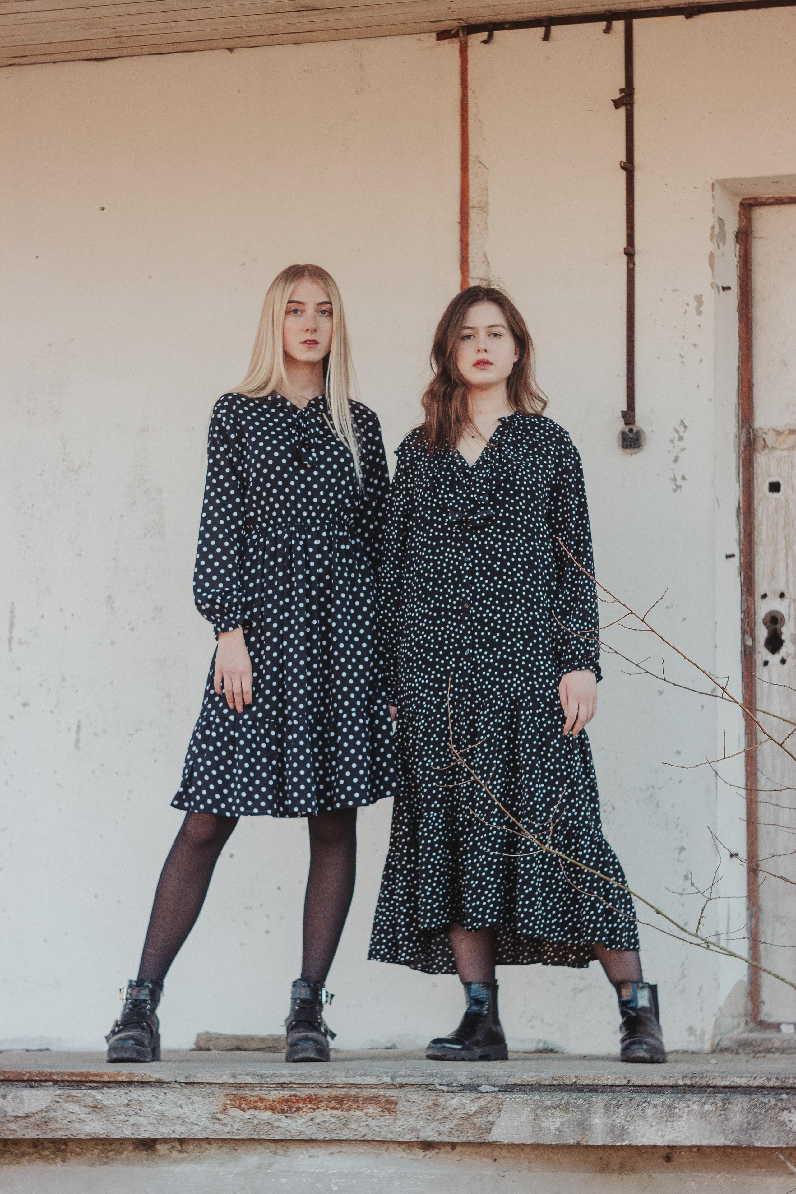 Ana & Akvilė. Fotografė Aleksandra Samozvanova
