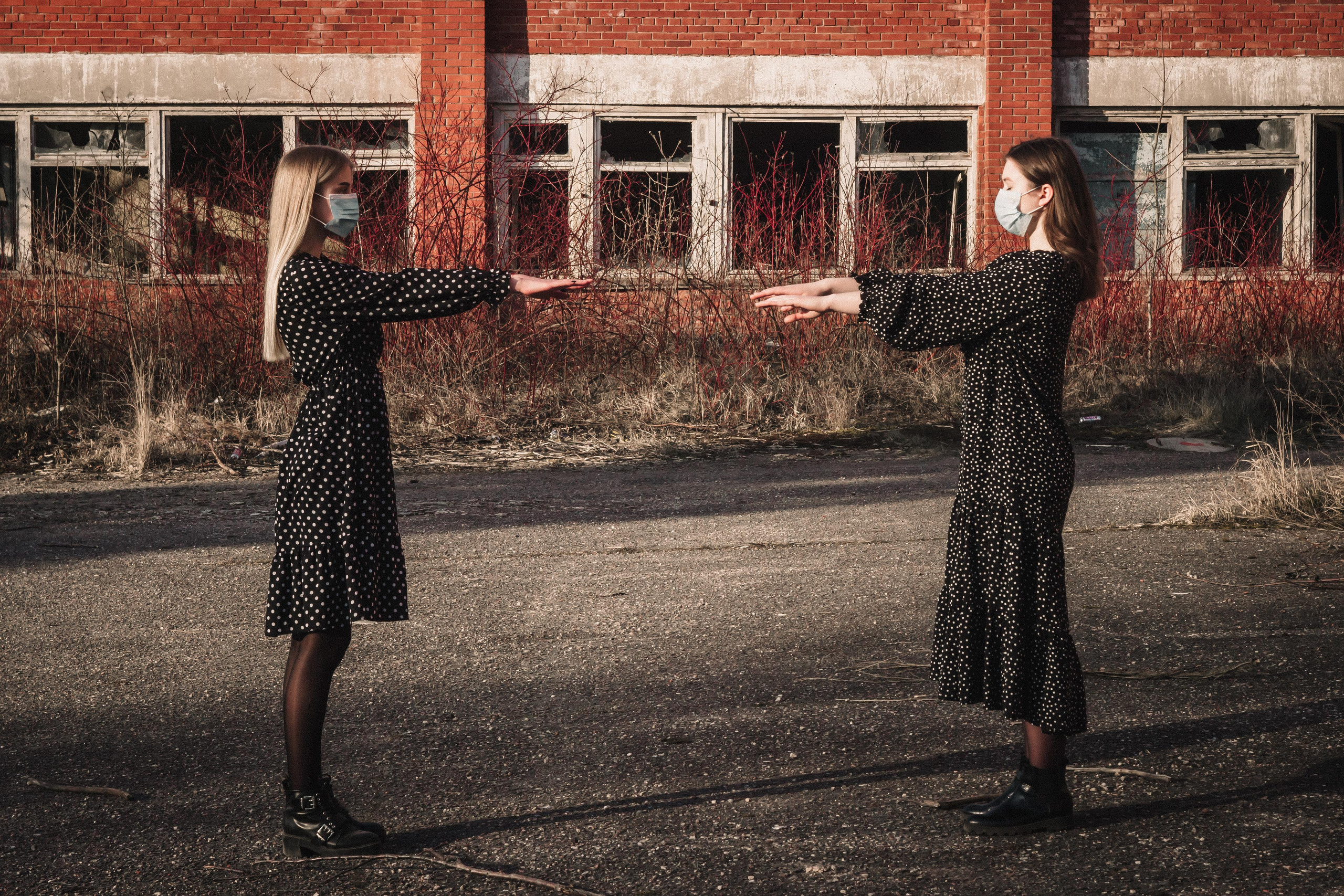 Ana & Akvilė. Fotografė Aleksandra Samozvanova