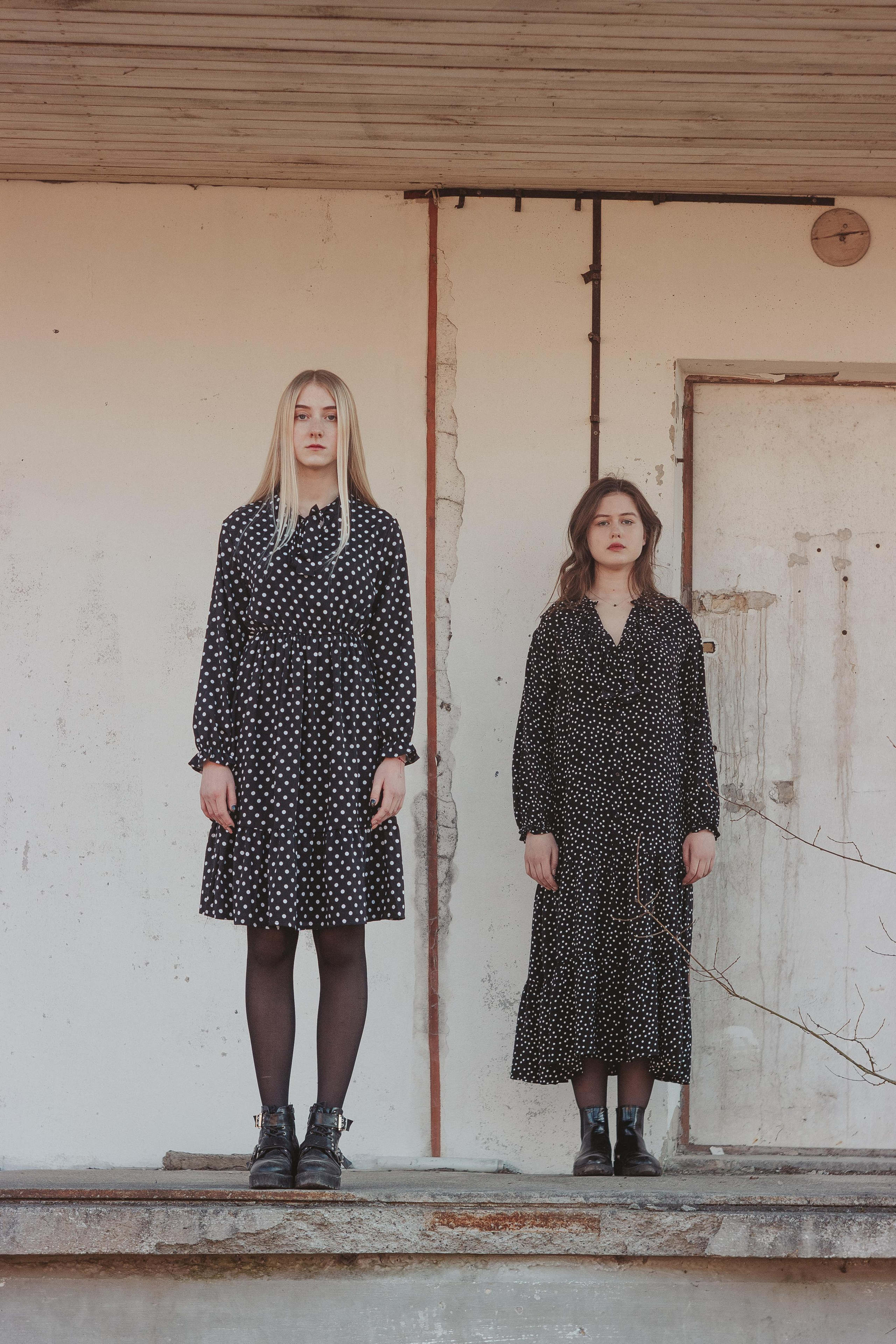 Ana & Akvilė. Fotografė Aleksandra Samozvanova