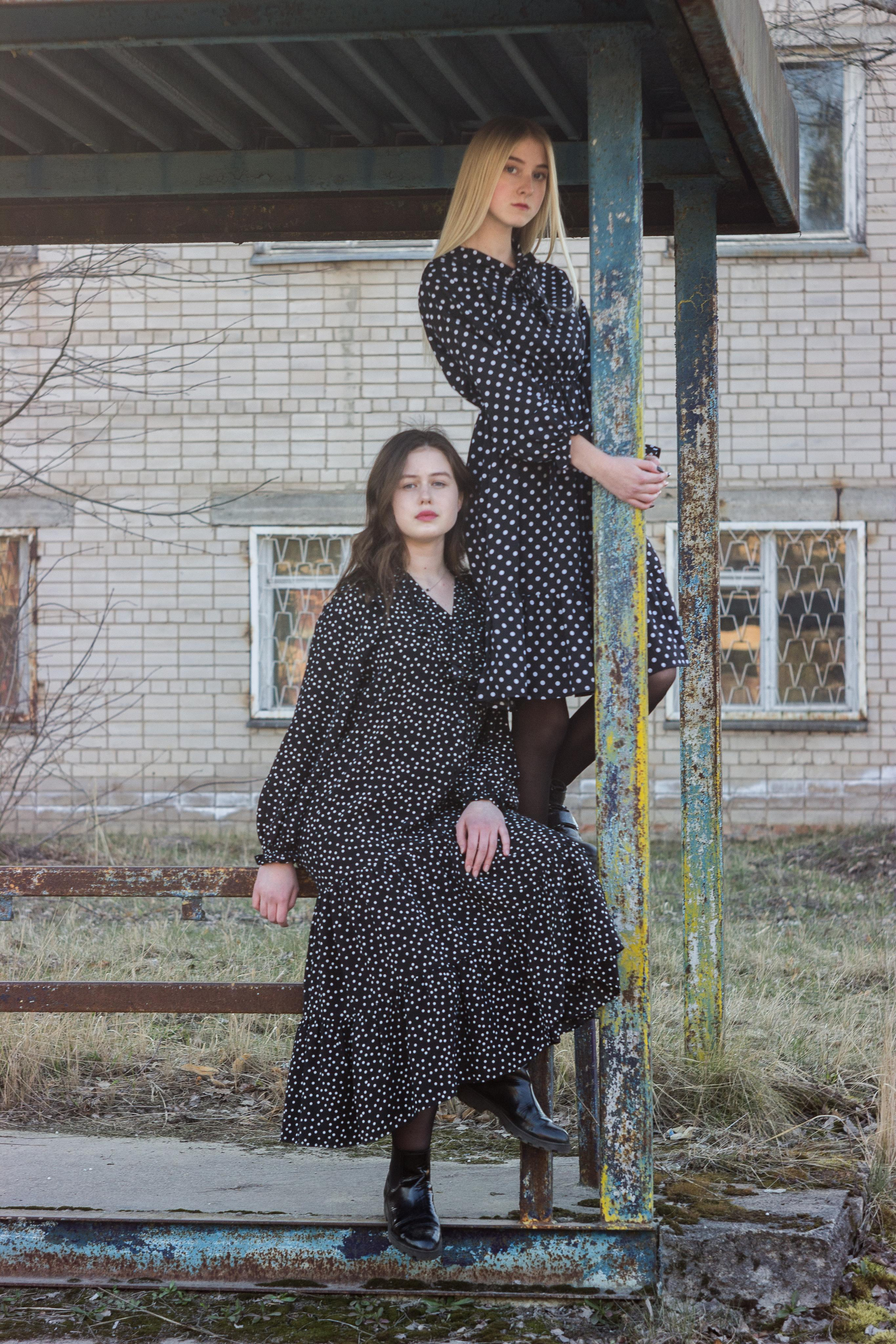 Ana & Akvilė. Fotografė Aleksandra Samozvanova