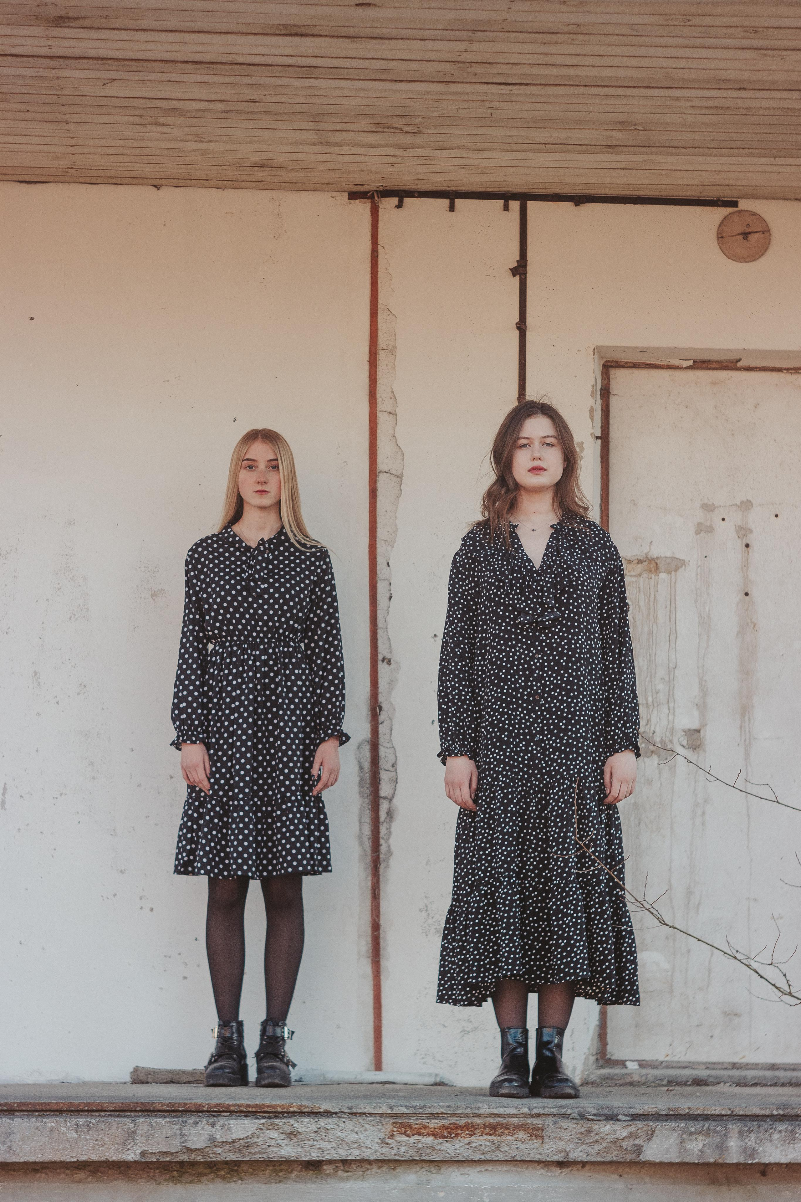 Ana & Akvilė. Fotografė Aleksandra Samozvanova