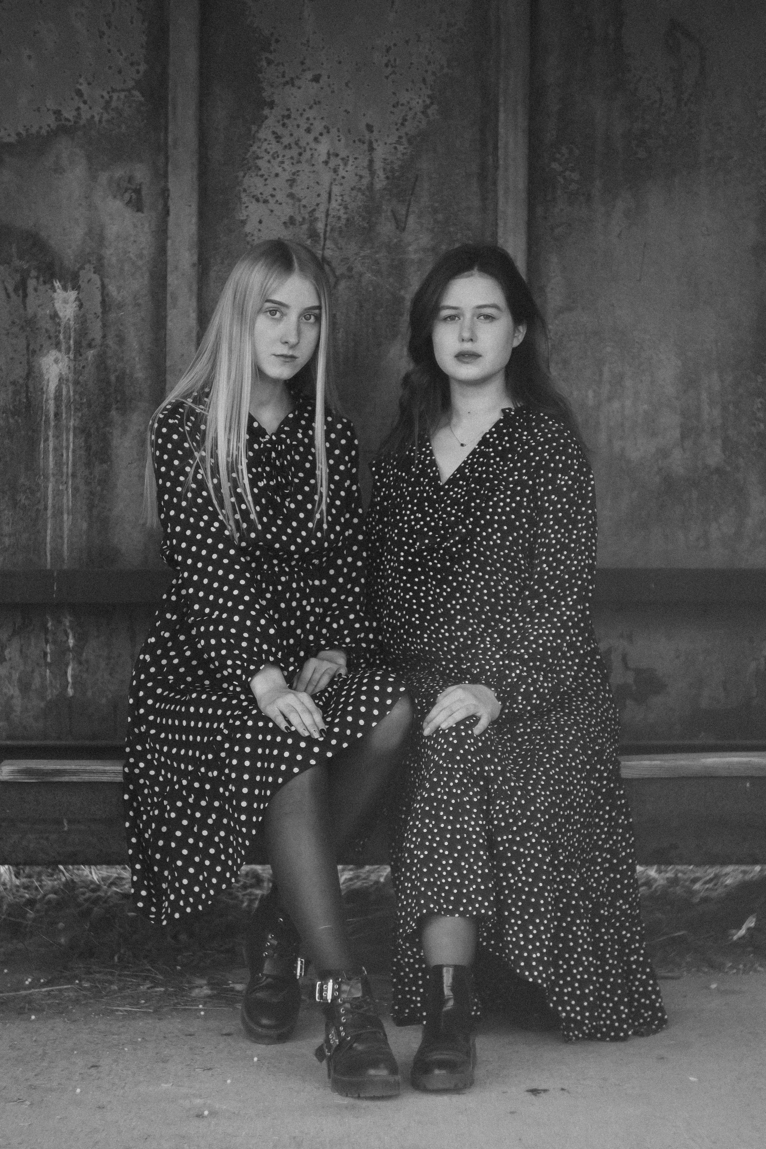 Ana & Akvilė. Fotografė Aleksandra Samozvanova