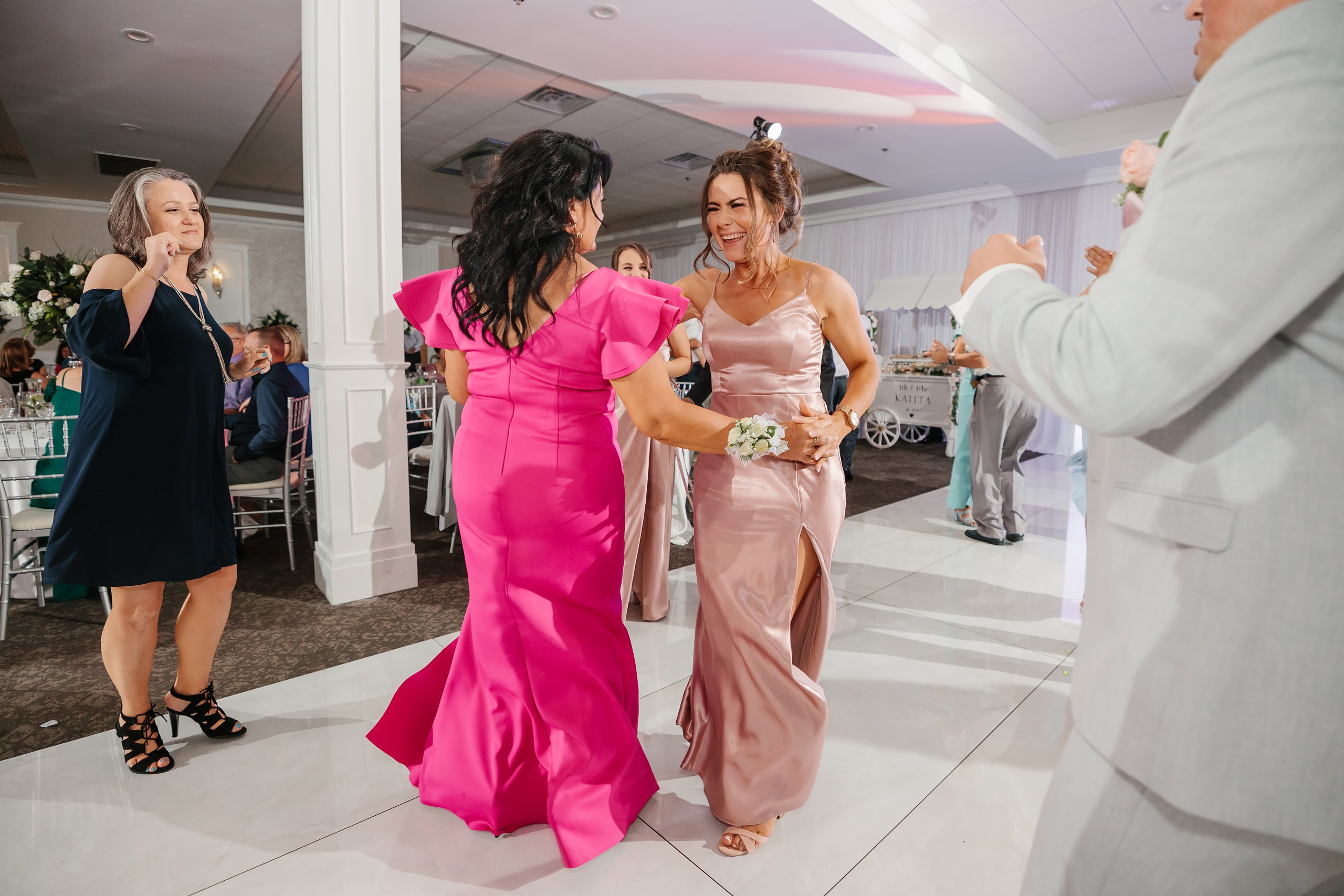 31.08.2024 Wedding. Wedding family event photographer in Chicago Nick Yushevich