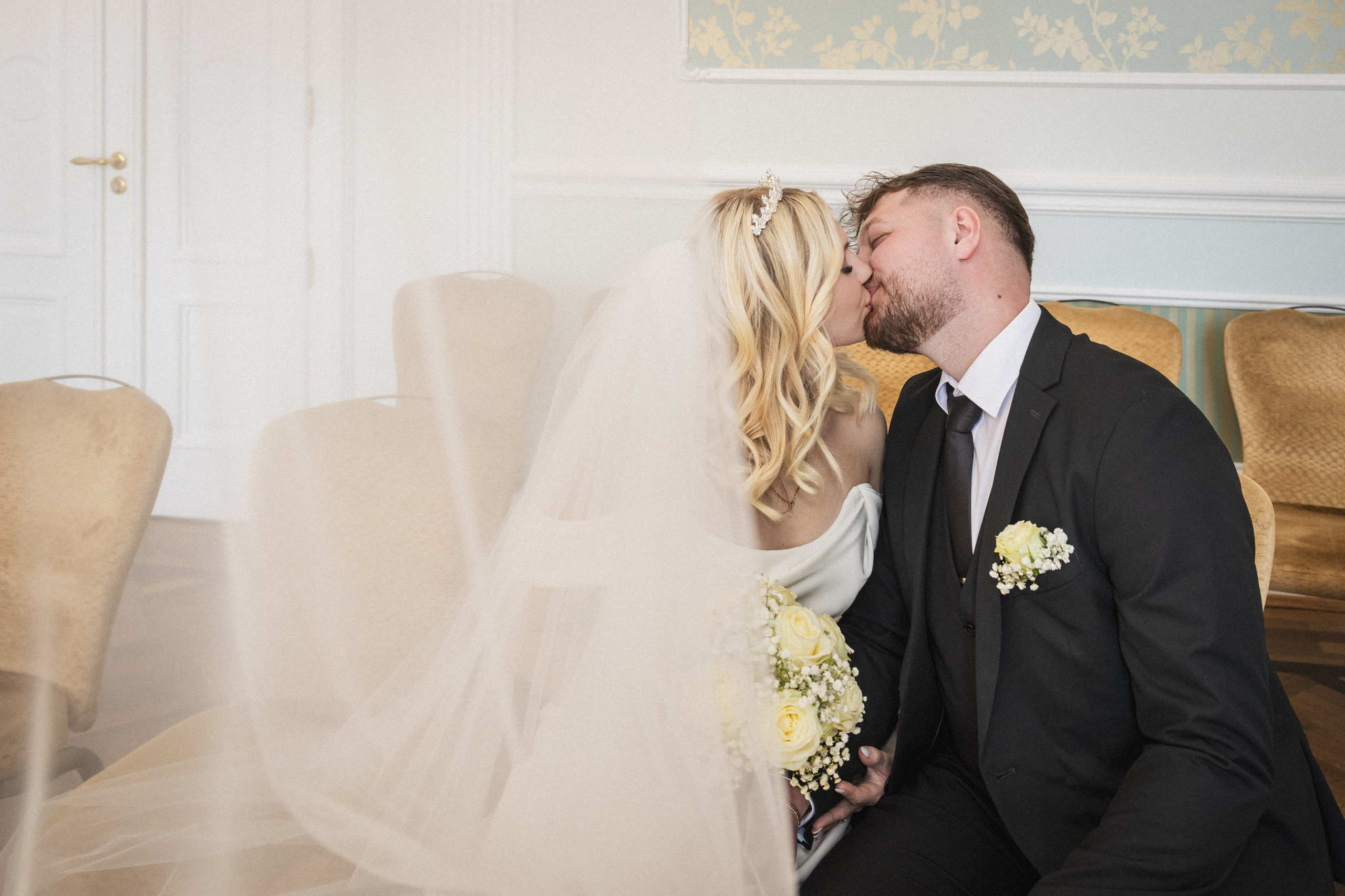 Standesamtliche Trauung Ovelgönne – Natürliche Hochzeitsfotos & Emotionale Reportagen!. Hochzeitsfotografin in Gütersloh | Authentische Hochzeitsreportagen | TK Photographie